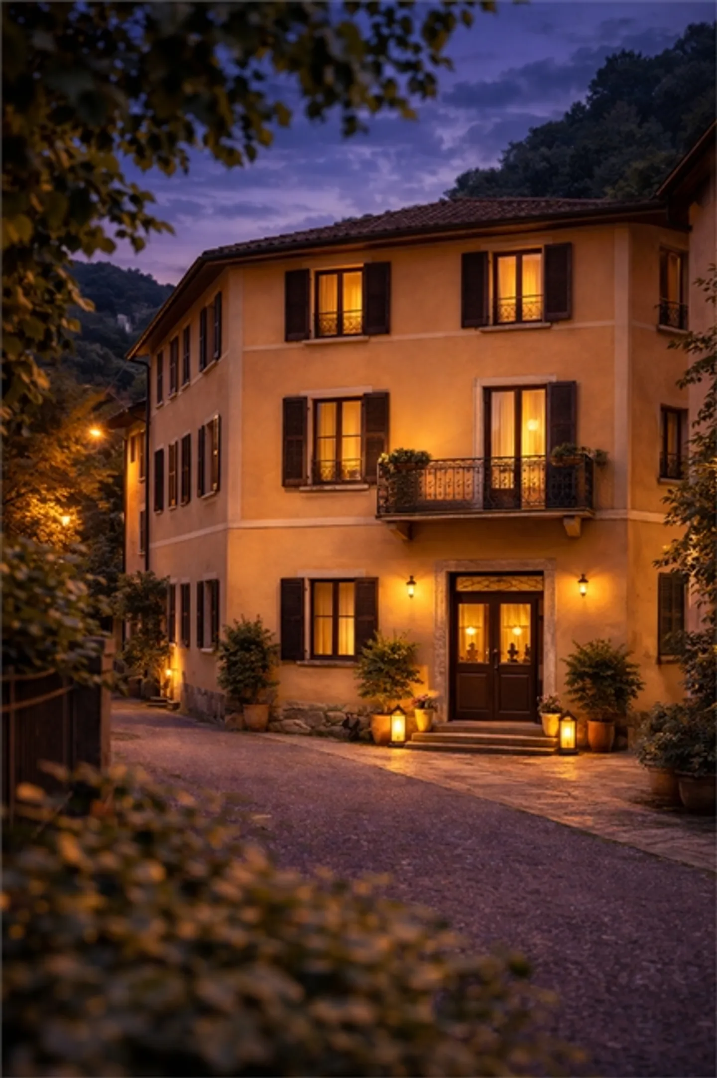 BOUTIQUE HOTEL - INVESTMENT OPPORTUNITIES IN REAL ESTATE - Photo 1 of 3