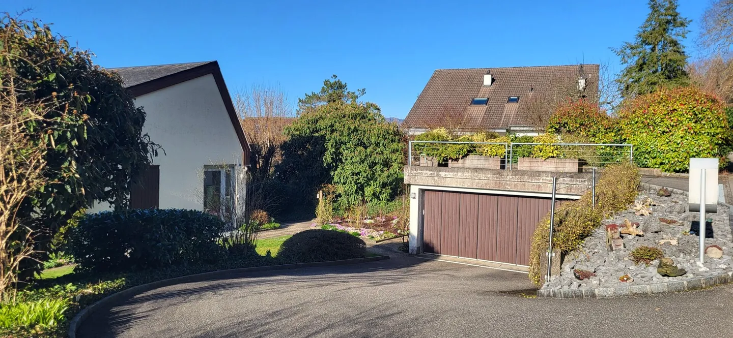 Charmantes Haus mit Galerie - Foto 2 von 37