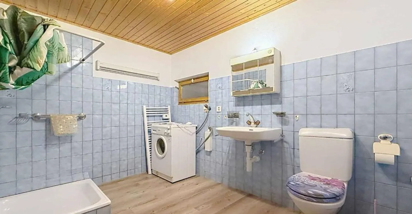 Maison de Village avec Projet de Rénovation - Photo 10 sur 12