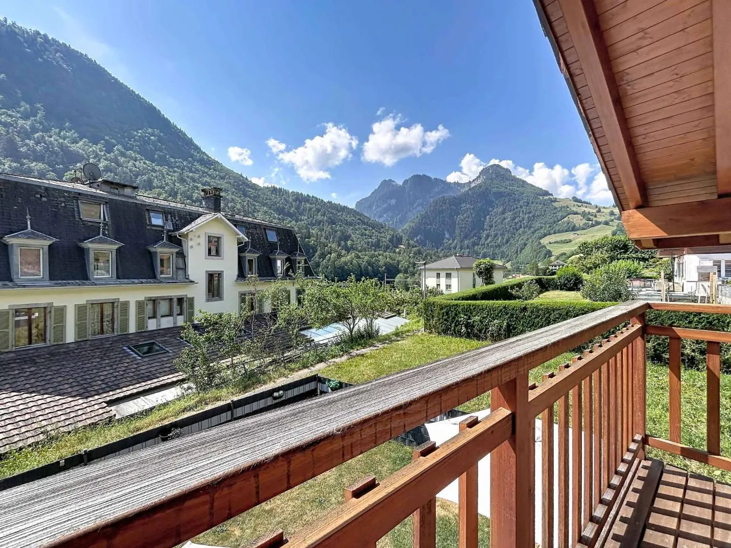 Casa indipendente di 4,5 locali con esposizione a sud e vista sulle montagne - Foto 3 di 13