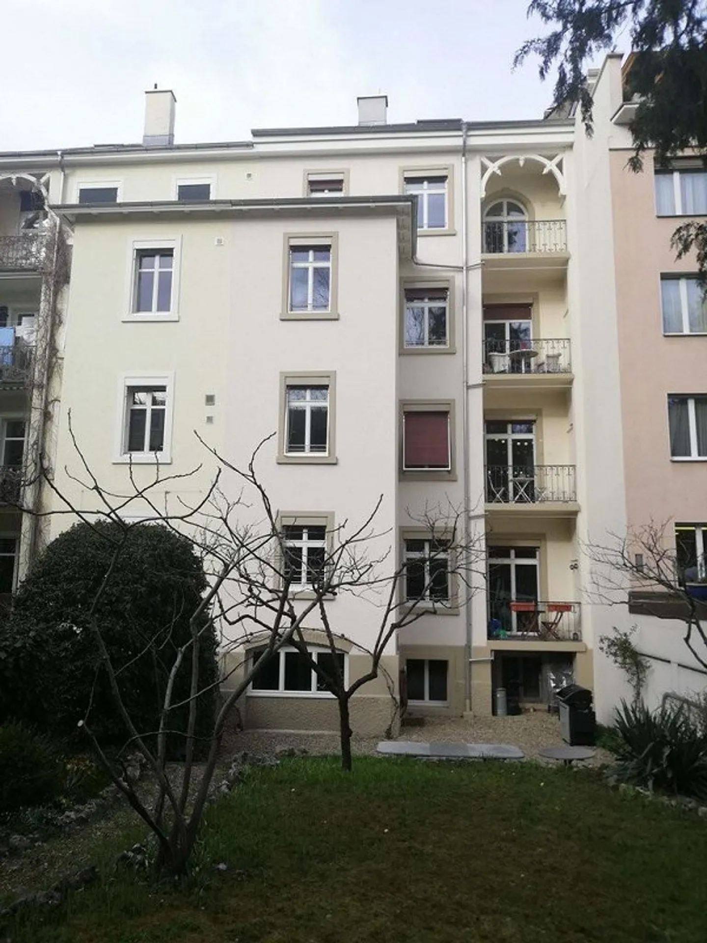 Charmante 2-Zimmerwohnung in Basel, ruhig & zentral gelegen - Foto 2 von 8