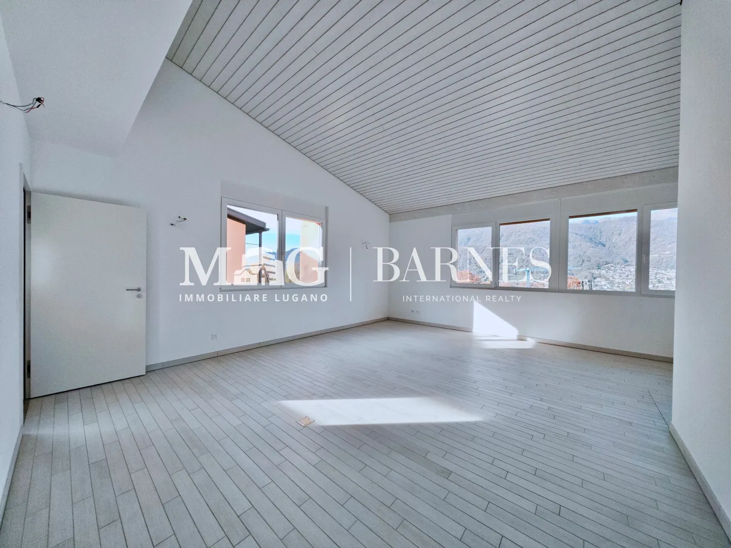 Lugano: Spaziosa casa a schiera adatta alle famiglie, 250 mq di superficie commerciale. - Foto 8 di 14