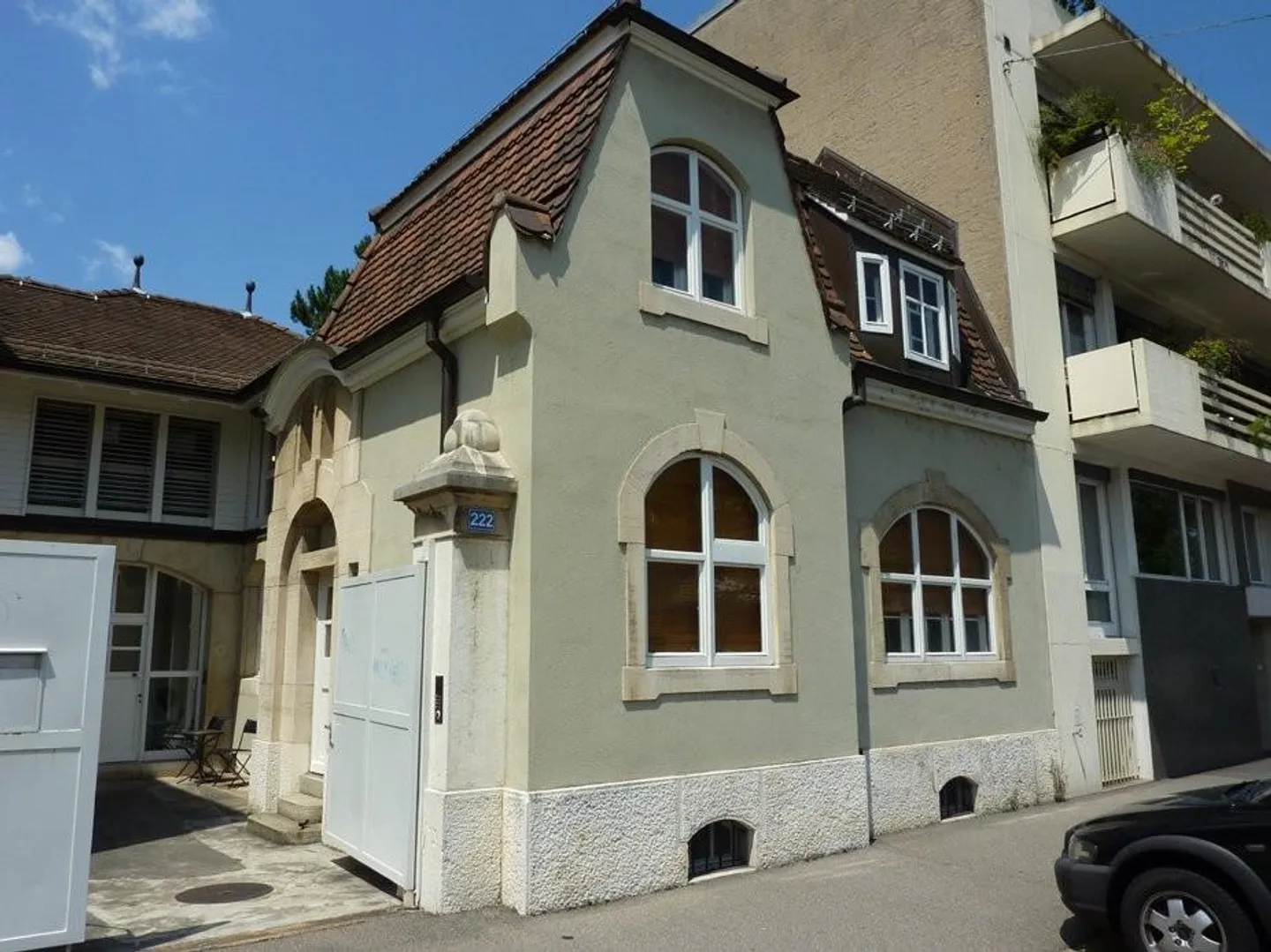 Charmantes Atelier im St. Alban - Foto 1 von 5