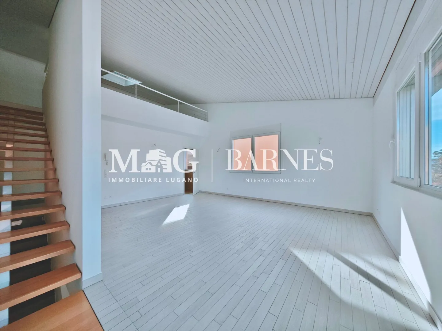 Lugano: Spaziosa casa a schiera adatta alle famiglie, 250 mq di superficie commerciale. - Foto 9 di 14