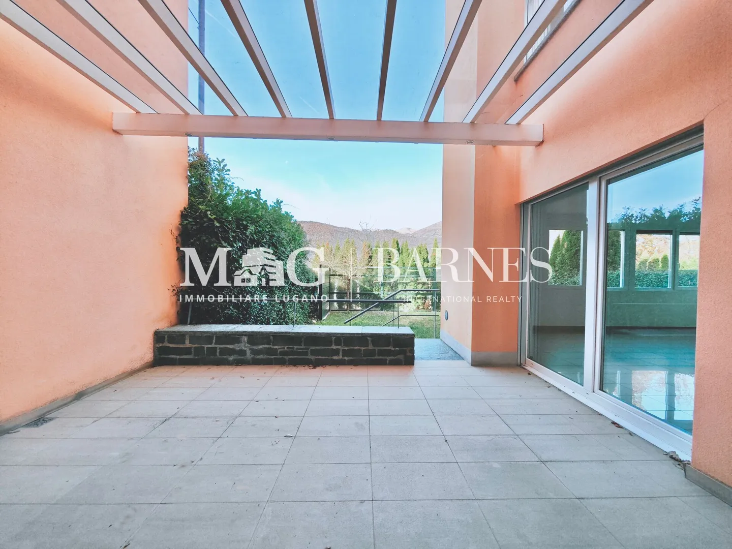 Lugano: Spaziosa casa a schiera adatta alle famiglie, 250 mq di superficie commerciale. - Foto 13 di 14