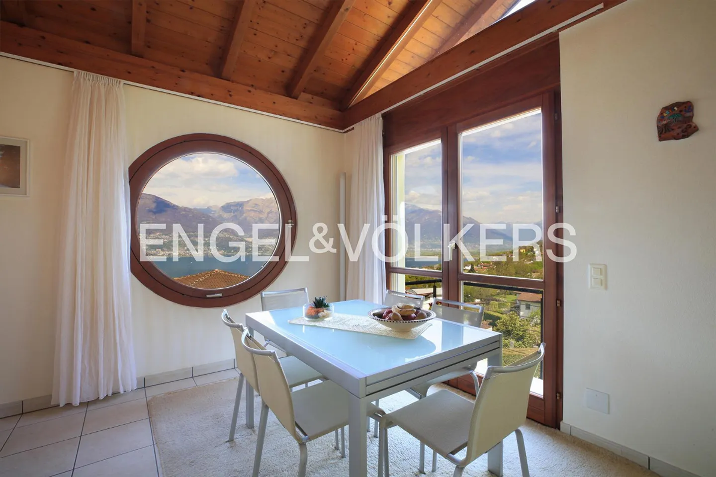 Schönes Einfamilienhaus in optimaler Lage (12) - Foto 3 von 12