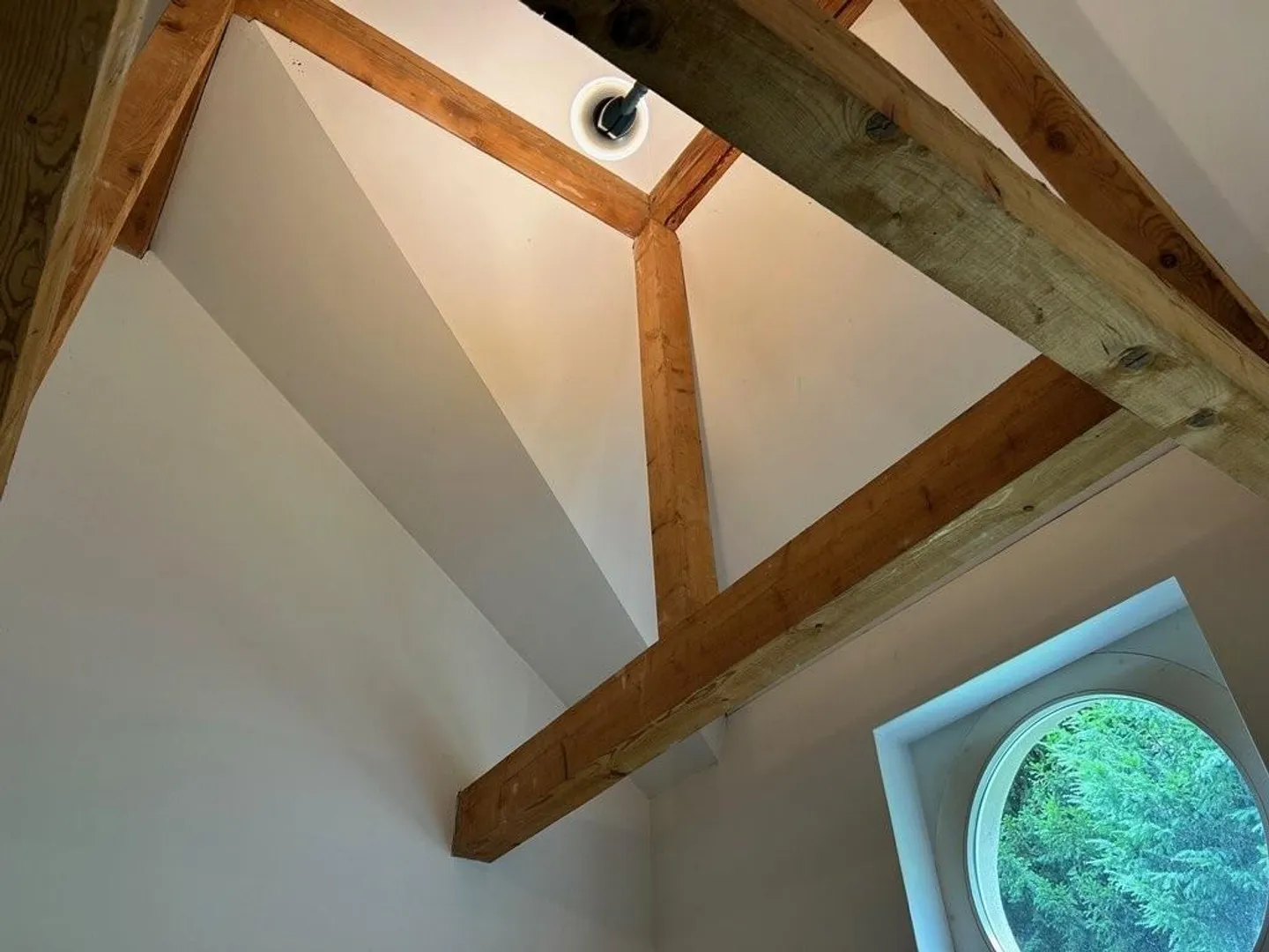 Charmantes Atelier im St. Alban - Foto 3 von 5