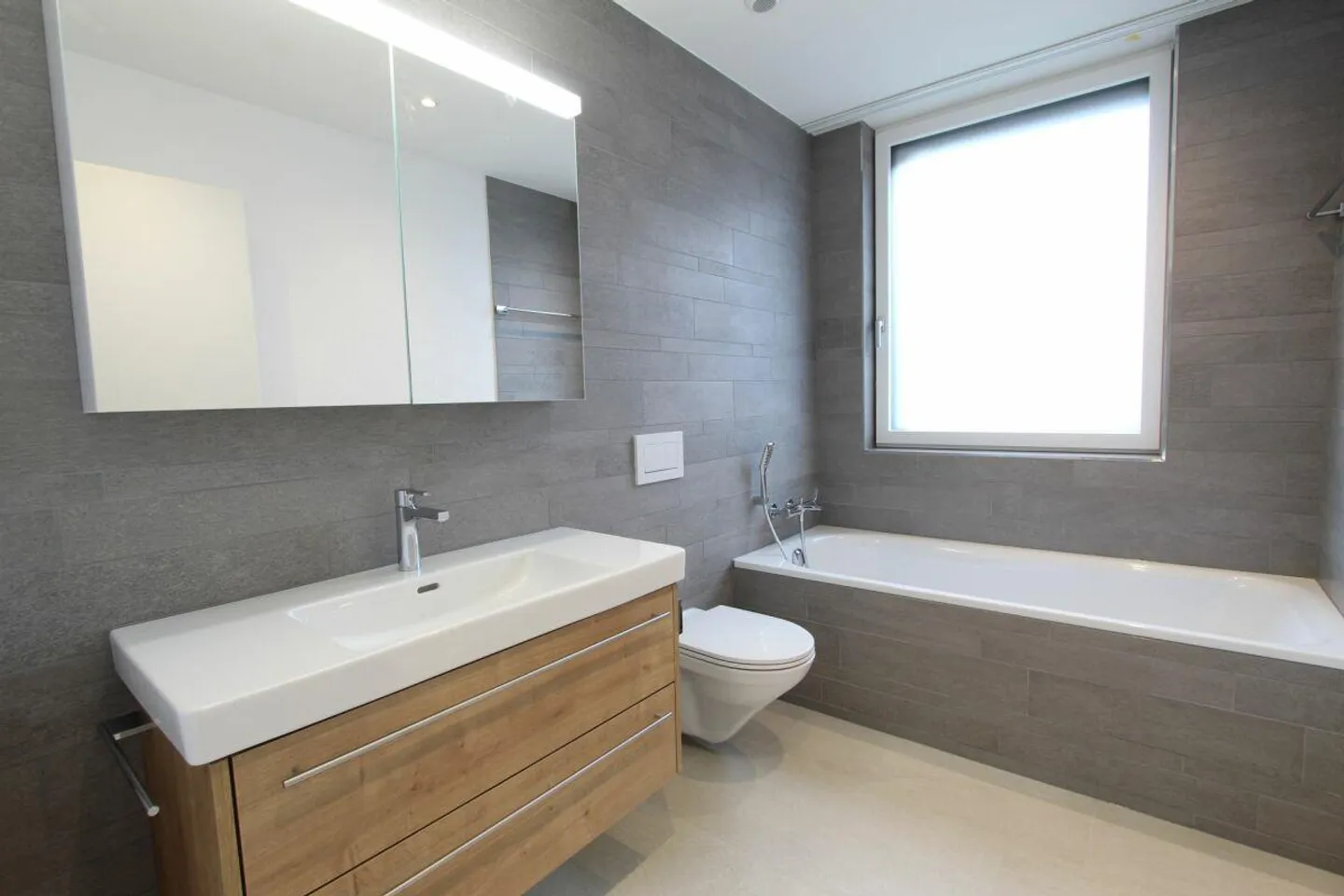 Modernes Apartment in Kaisten - Foto 8 von 14