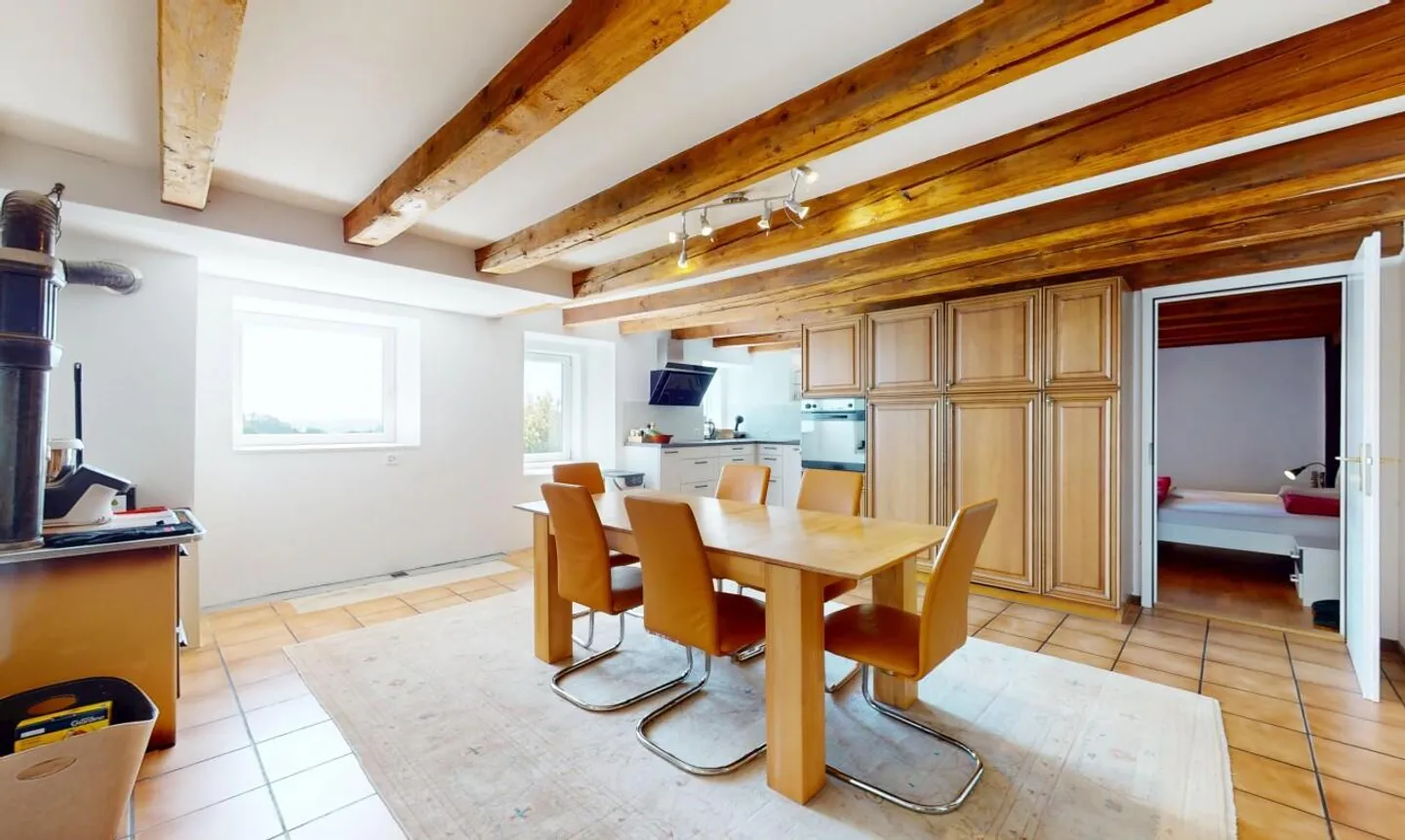 In der Nähe von Yverdon: geräumige 4,5-Zimmer-Wohnung mit Gemeinschaftsgärten - Foto 2 von 11