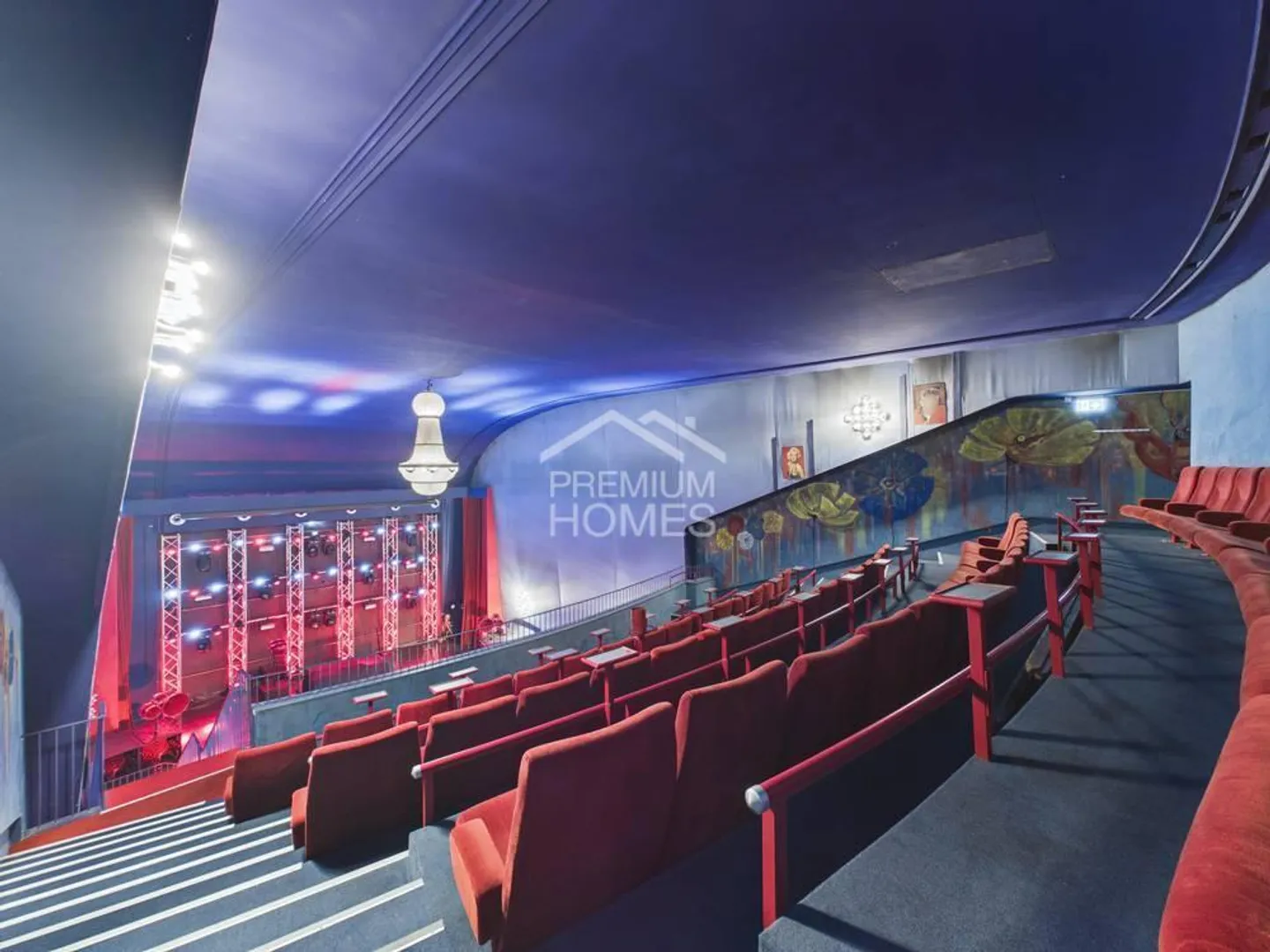 Versatile Event Space in Central Location - Photo 7 of 11