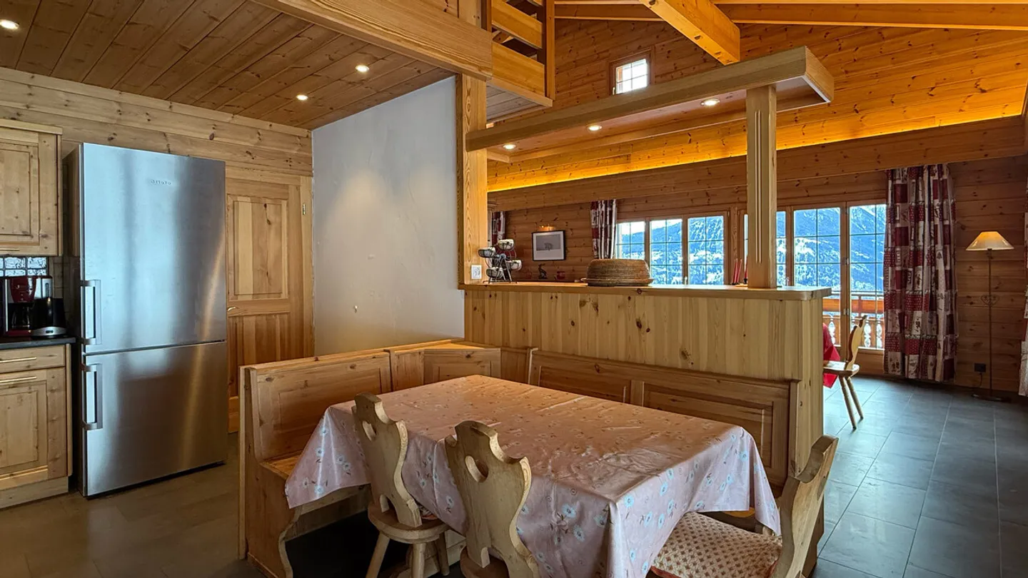 LOC - 91 THE BEARS - Photo 16 of 31