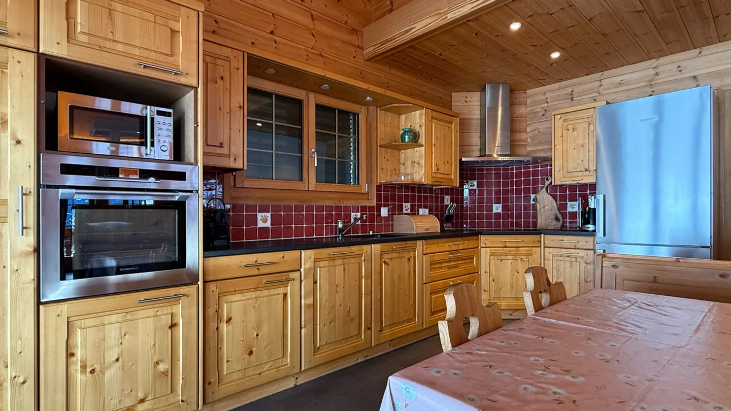 LOC - 91 THE BEARS - Photo 18 of 31