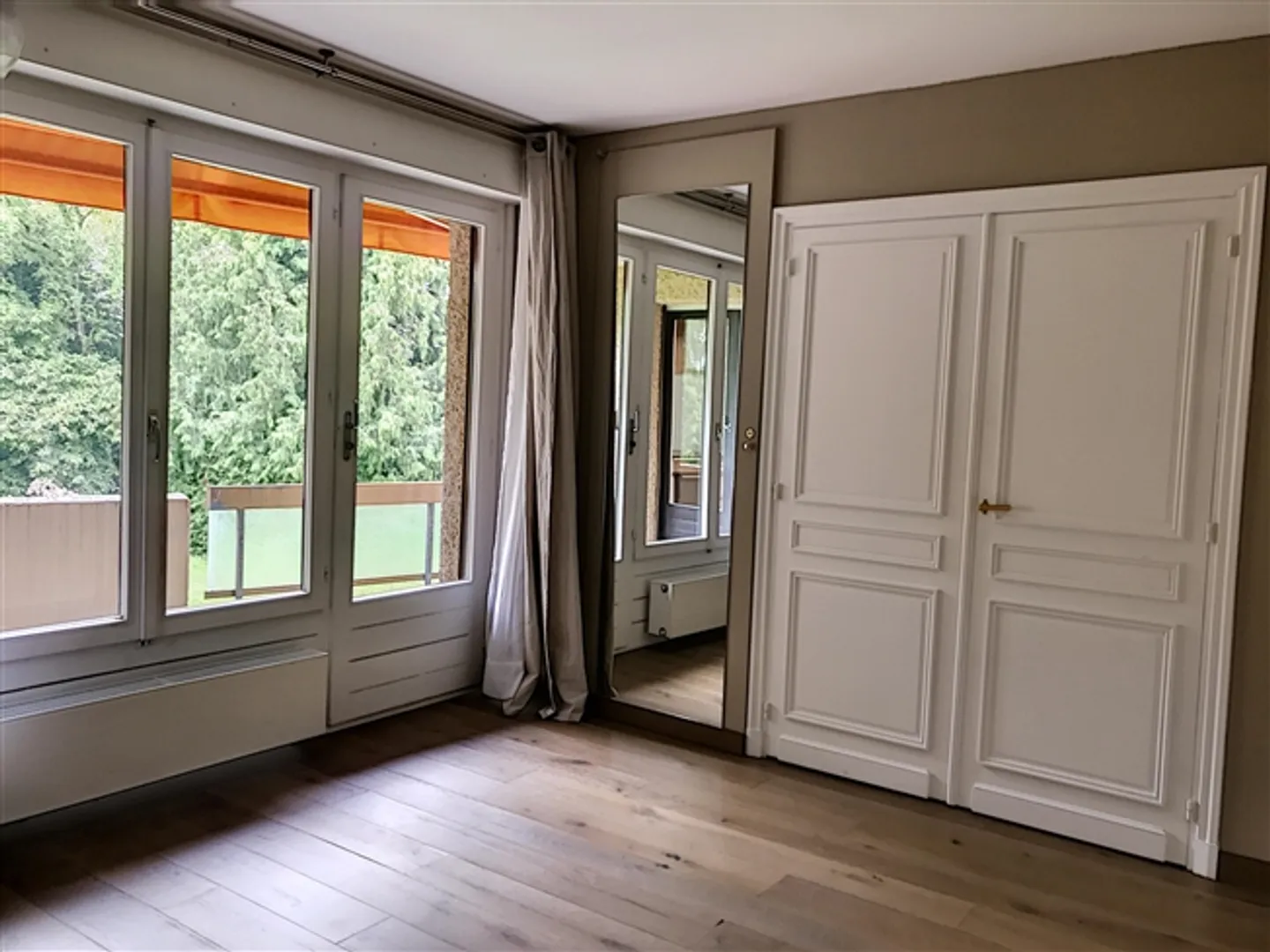 Beautiful 3-room apartment on the first floor with balcony - Photo 3 of 5