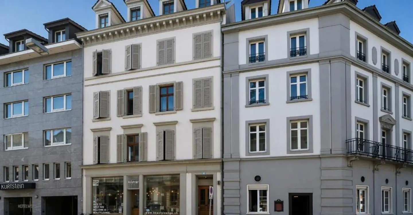 Living directly at Wettsteinplatz and CHF 800 voucher for you! - Photo 1 of 10