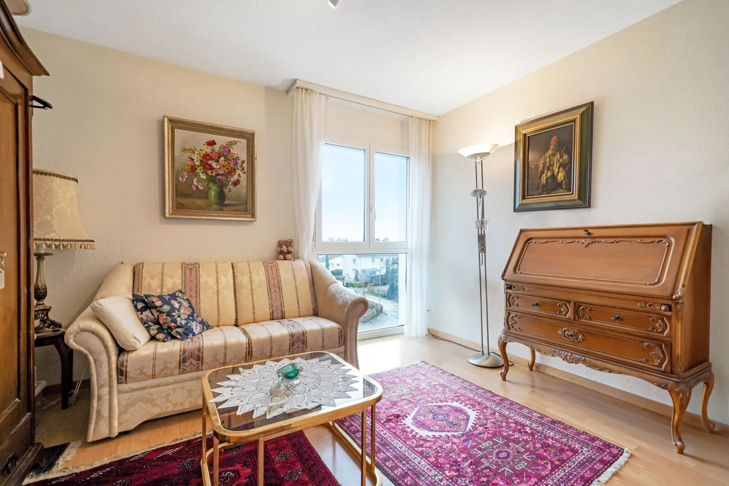 Appartamento luminoso di 4,5 stanze con vista mozzafiato - Foto 9 di 13