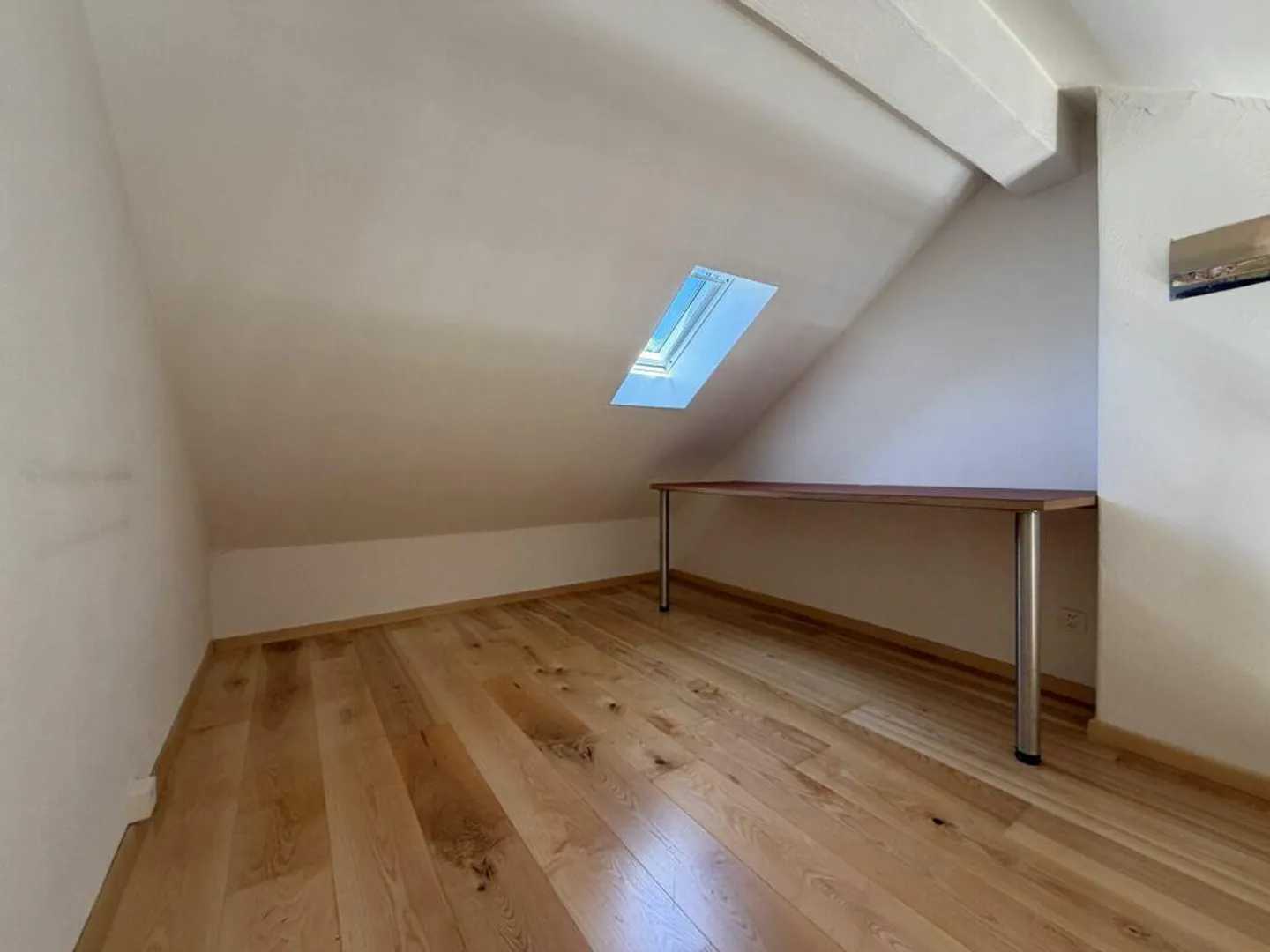 Living on two levels in the heart of Chur - unique 5 (4.5) maisonette apartment - Photo 7 of 11