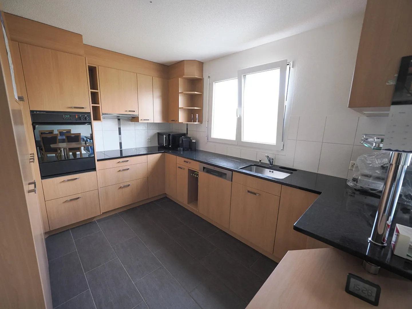 Charmant appartement de 3,5 pièces, 1er étage avec balcon, à Langenthal - Photo 5 sur 16