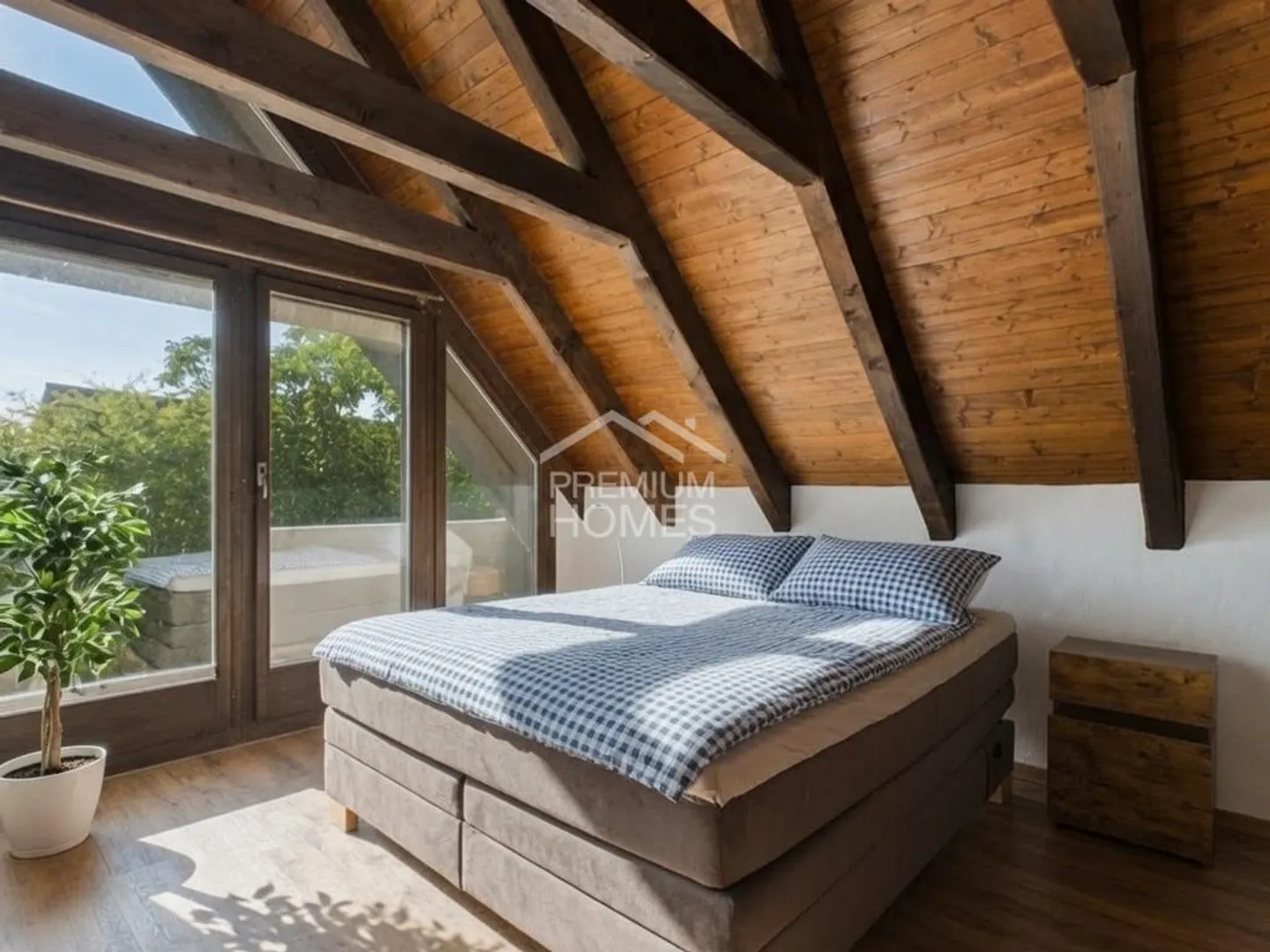 Majestätisches Landhaus mit Wohnung - Foto 9 von 13