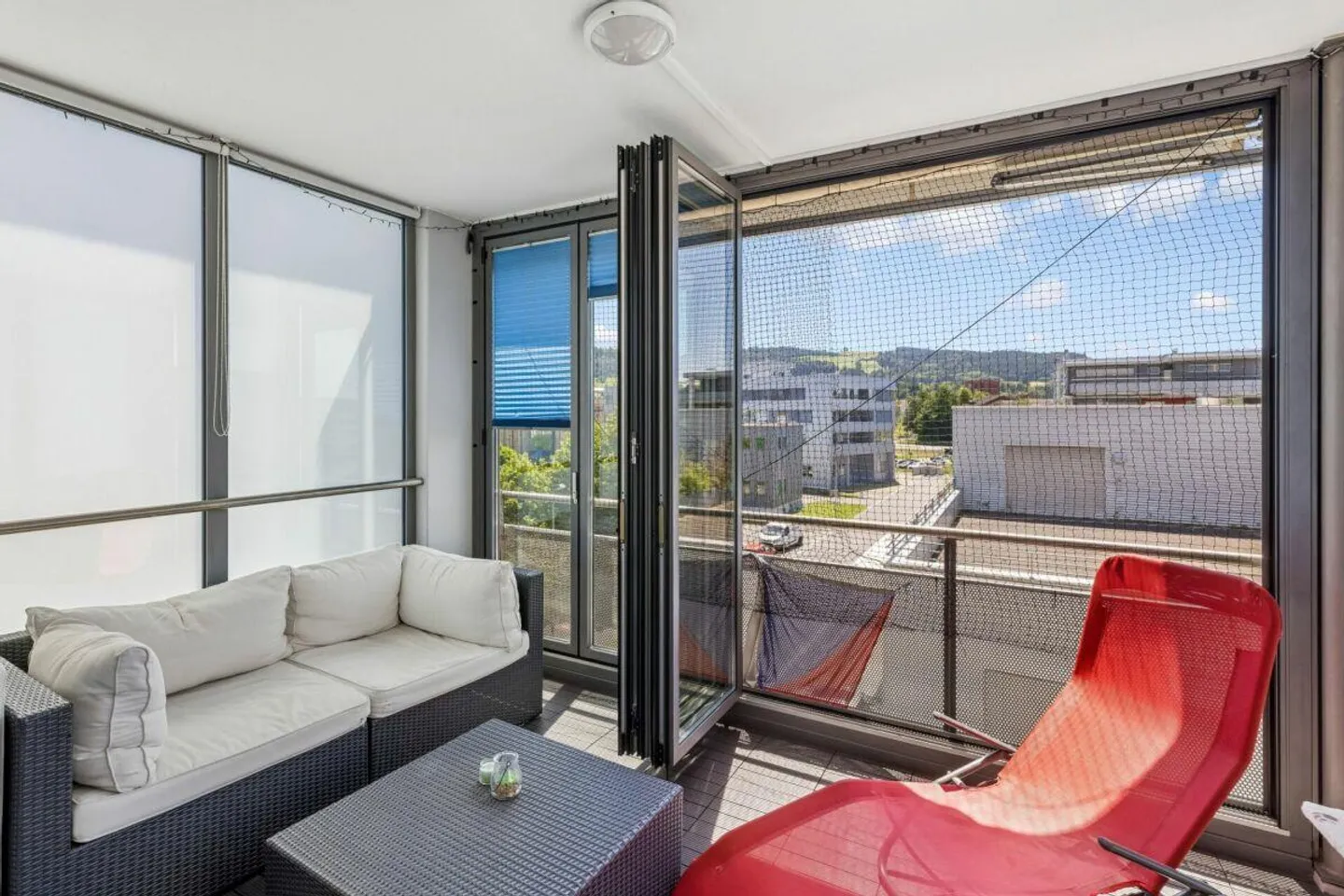 Modern 4.5 Room Apartment in the Heart of Rotkreuz - Photo 9 of 20