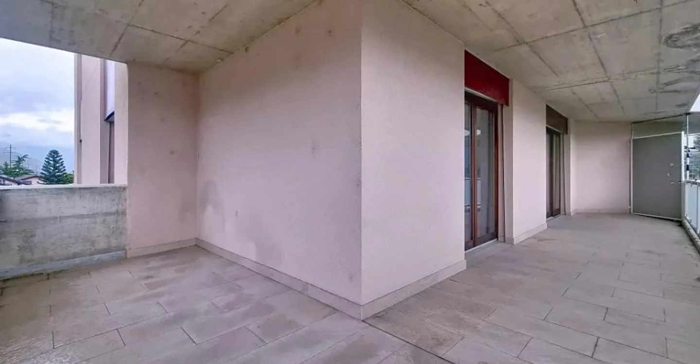 For rent in Saint-Léonard - Superb 4.5 room bright and spacious apartment - Photo 11 of 12