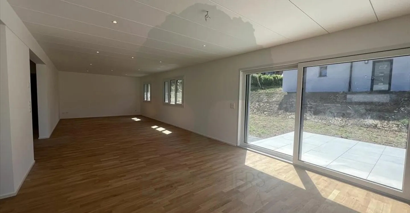 Maison Familiale Moderne - Photo 4 sur 12
