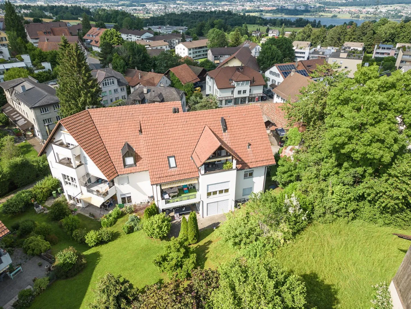 Lichtdurchflutete Wohnung mit schöner Fernsicht - Foto 12 von 12