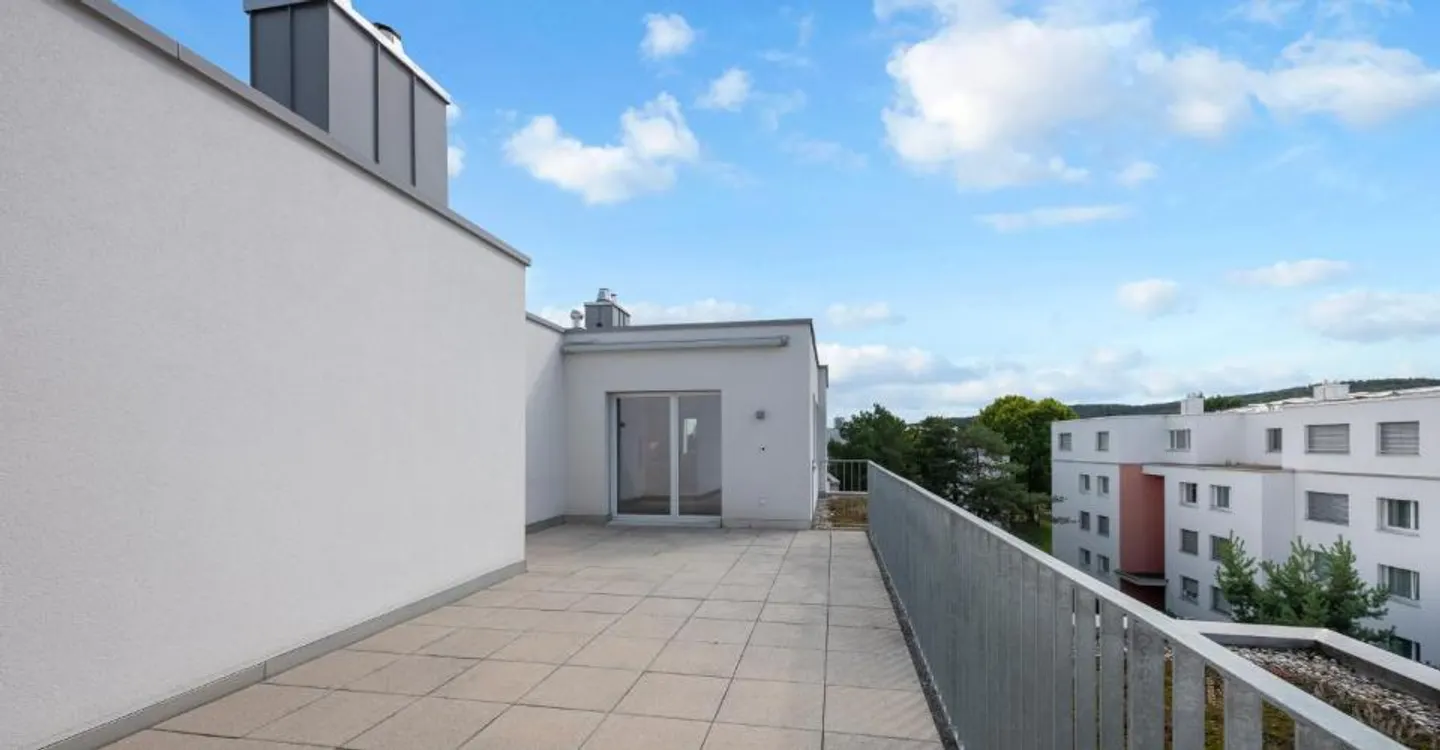 Appartement parfait à Dübendorf avec terrasse sur le toit ! - Photo 9 sur 9