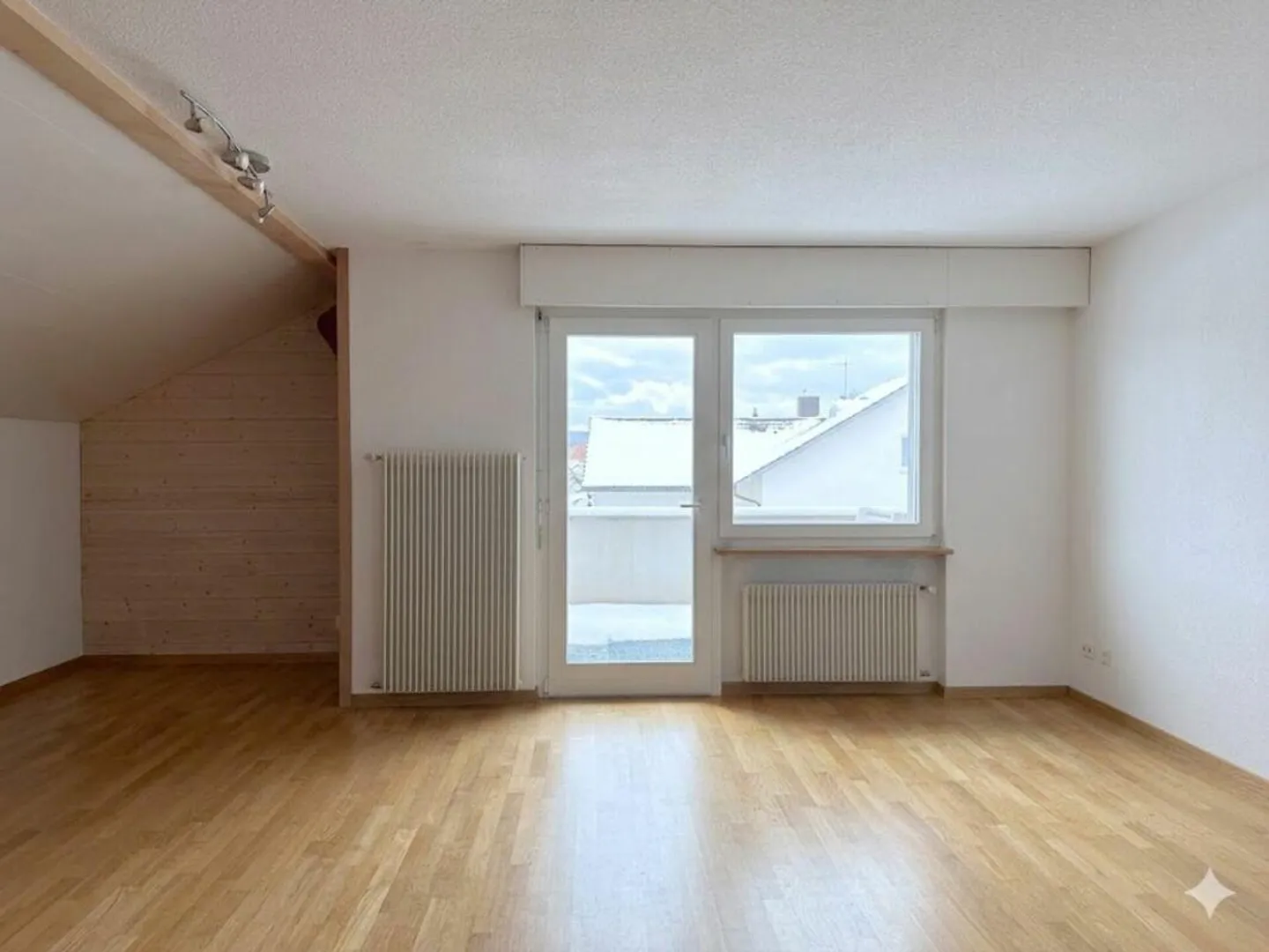 Charmante Wohnung mit Traumhaftem Blick - Foto 2 von 5