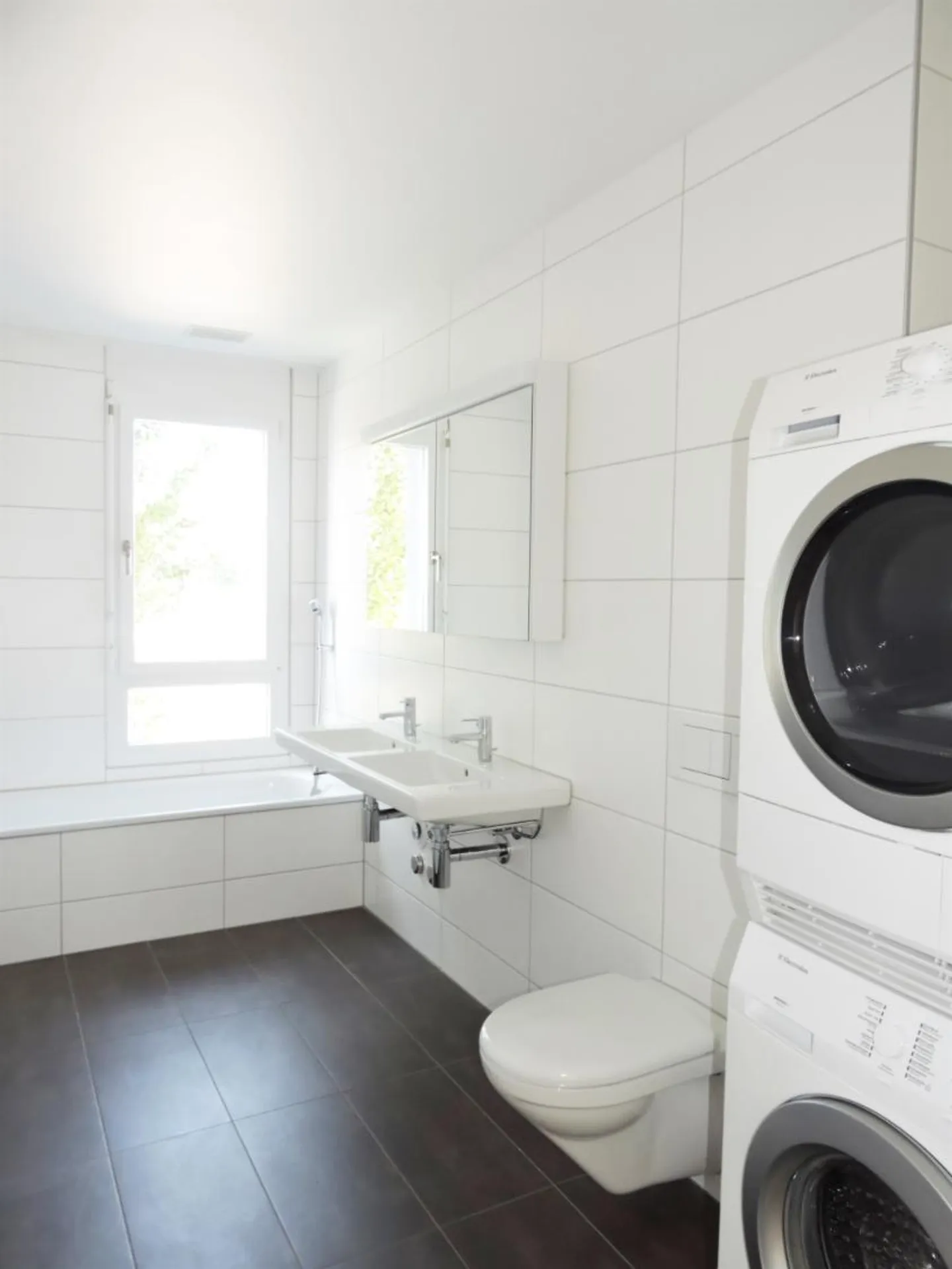 Modernes Apartment mit Loggia - Foto 7 von 8