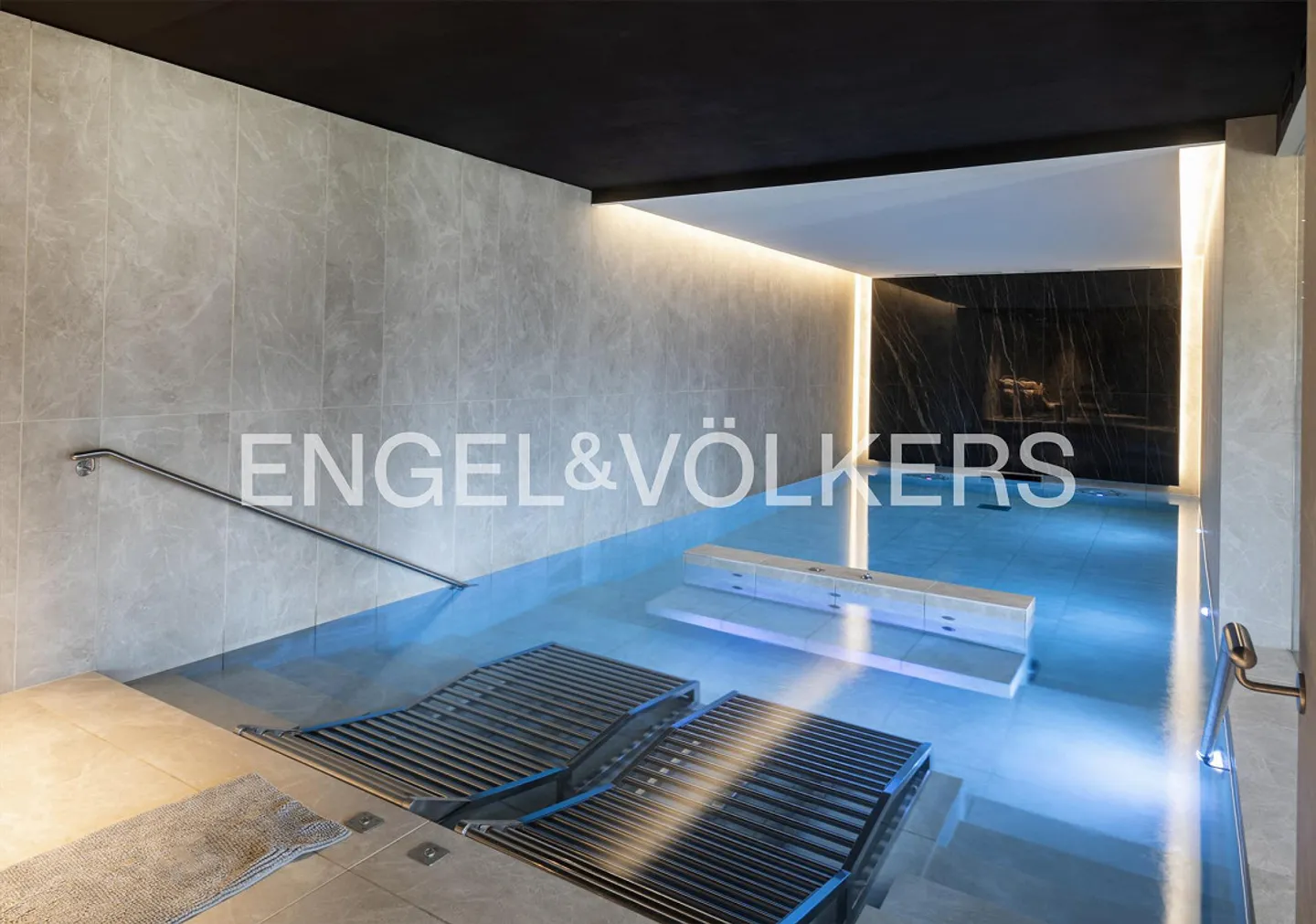 Raffinata villa di design con vista lago e piscina (183) - Foto 13 di 14