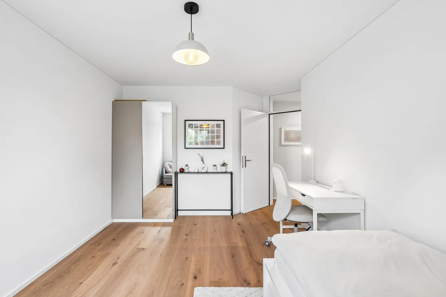 Modernes Apartment mit Balkon - Foto 12 von 21
