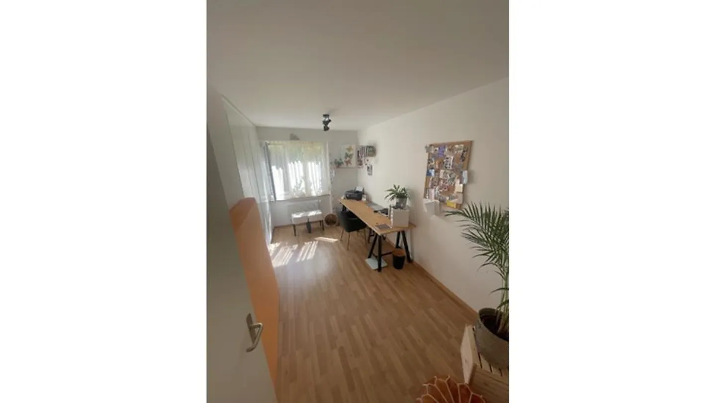 APPARTEMENT 3½ PIÈCES À STETTLEN (BE), MEUBLÉ, TEMPORAIRE - Photo 6 sur 8