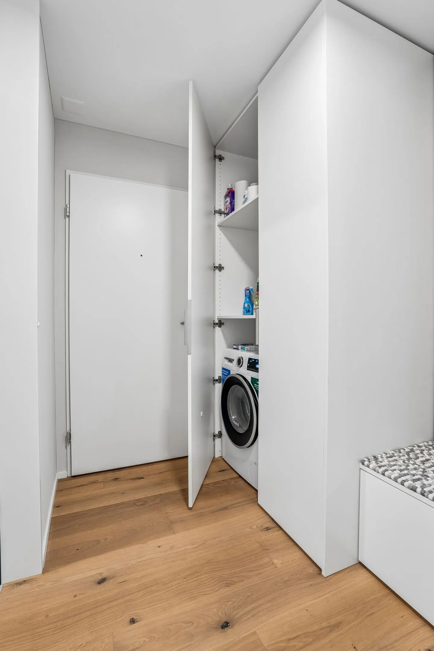Modernes Apartment mit Balkon - Foto 16 von 21