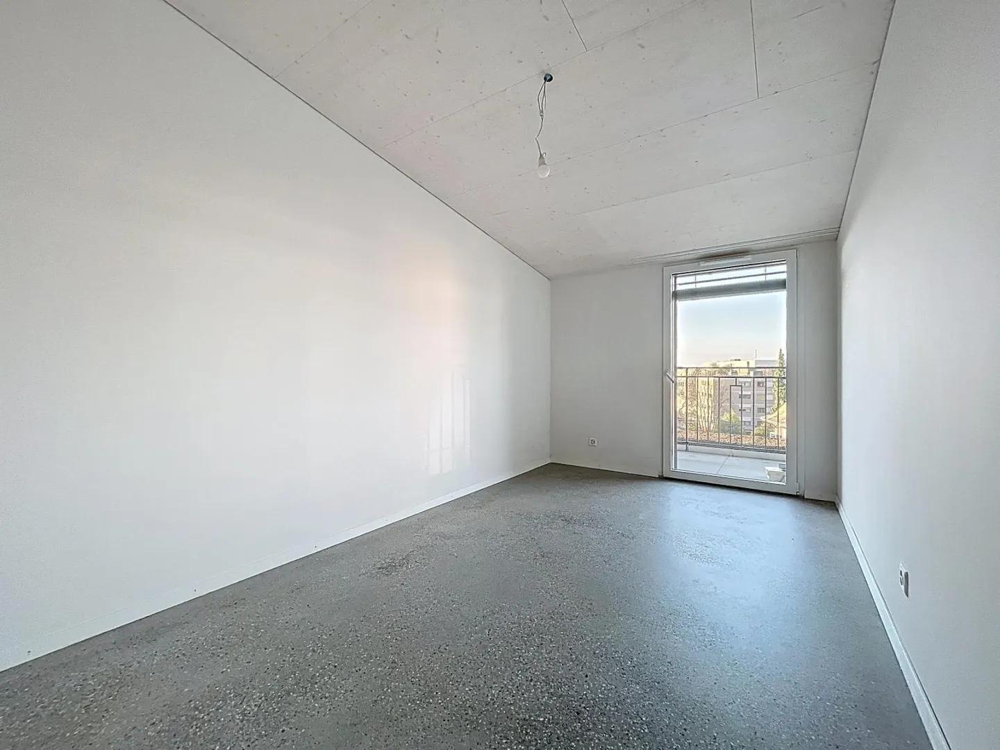 3.5 Room Apartment - Photo 7 of 11