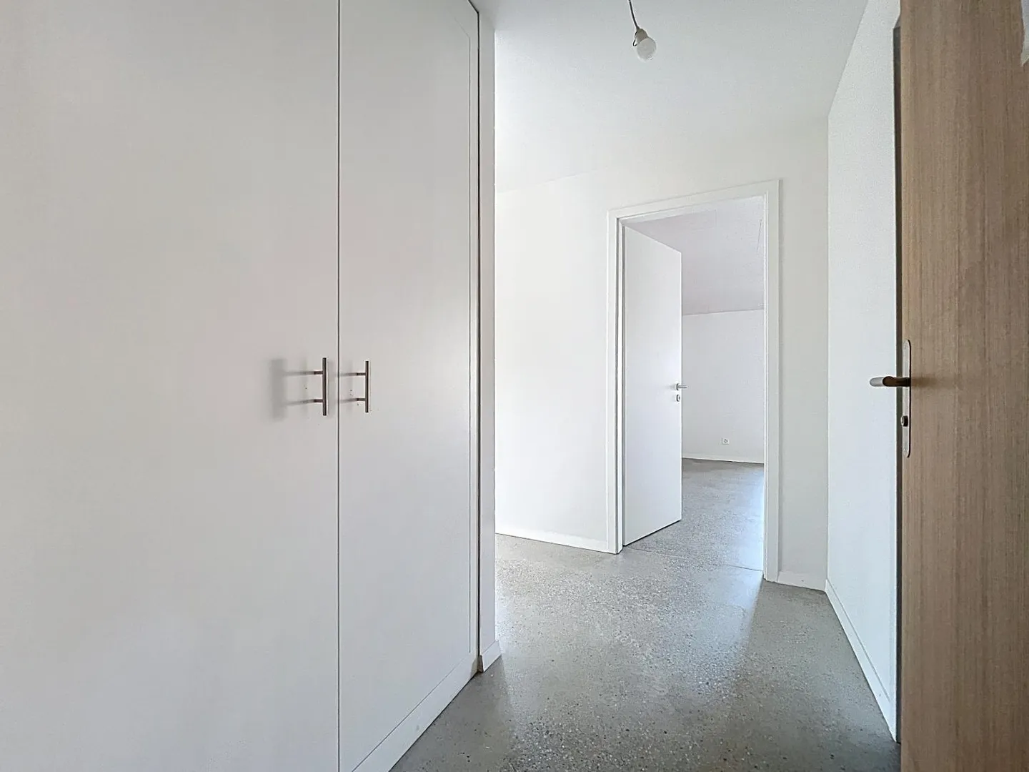 3.5 Room Apartment - Photo 10 of 11