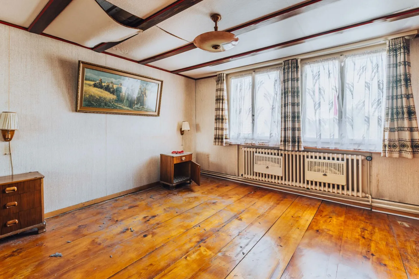 Wohn- und Geschäftshaus mit Sanierungspotenzial - Foto 4 von 10