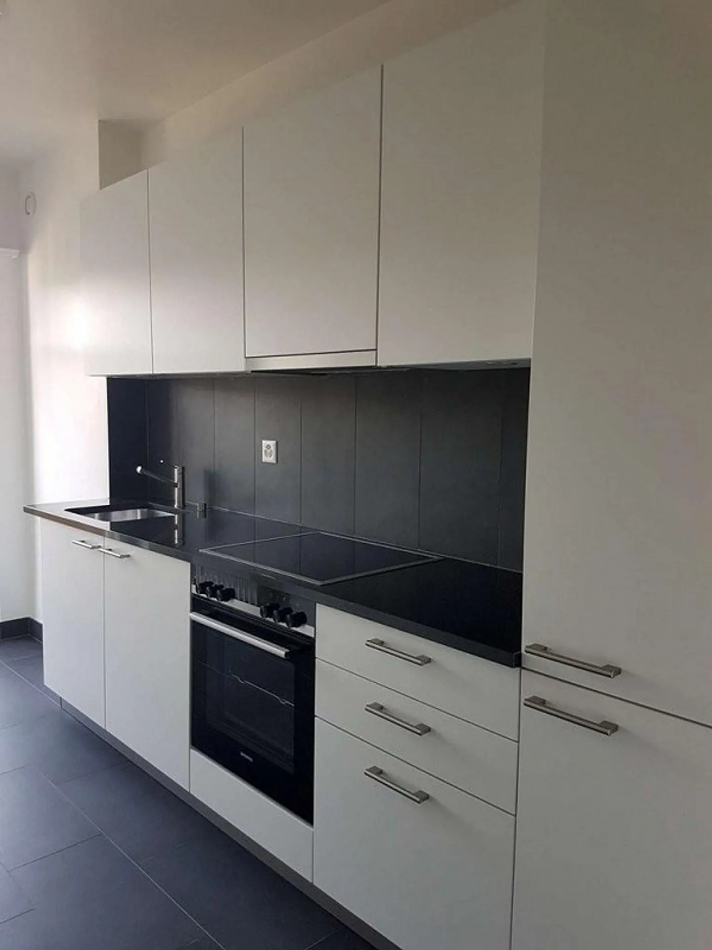 Plainpalais/Hospital Viertel - 2-Zimmer Wohnung - Foto 2 von 5