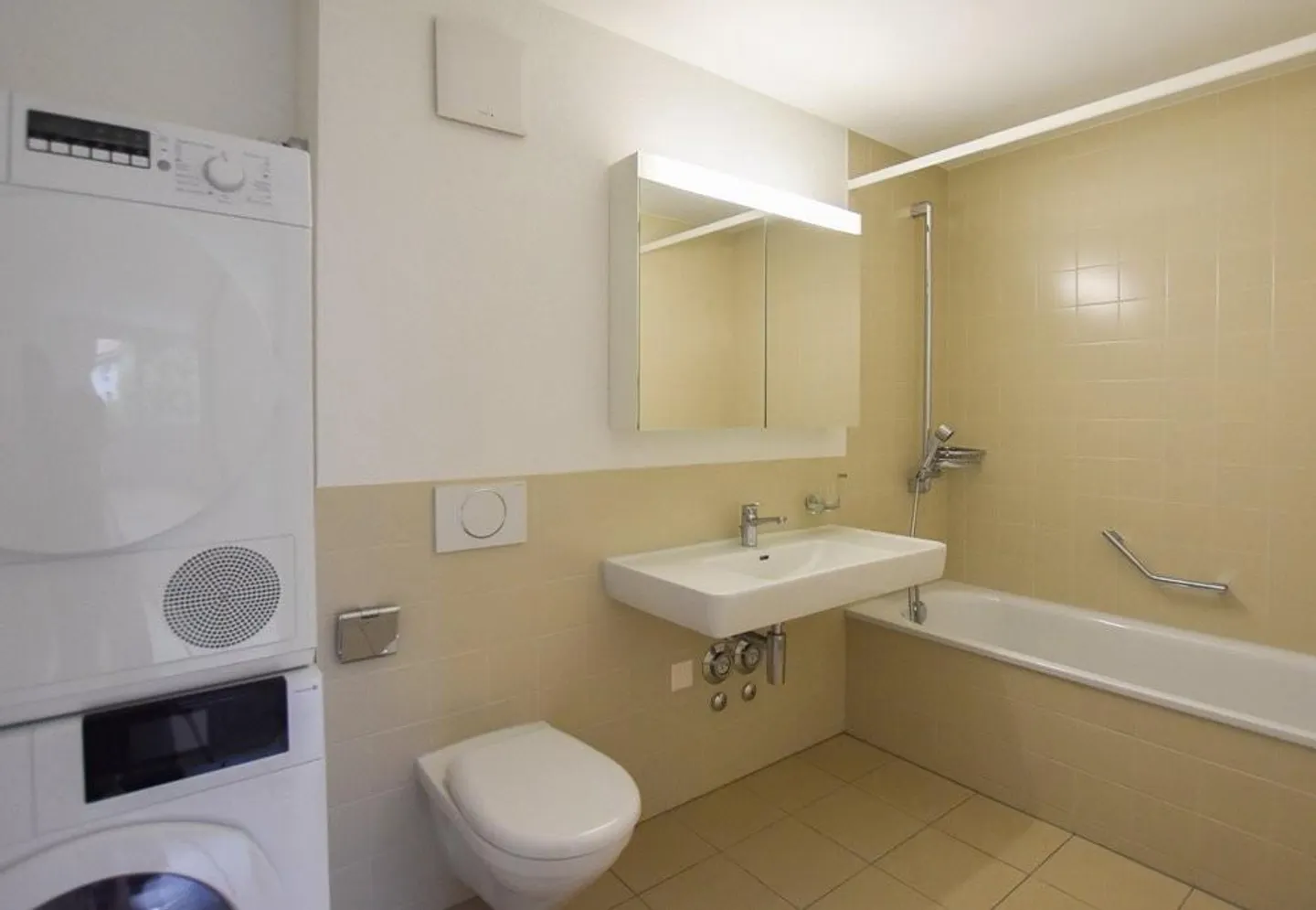 Votre nouveau chez-vous : Appartement spacieux de 3,5 pièces à Boll - Photo 8 sur 9