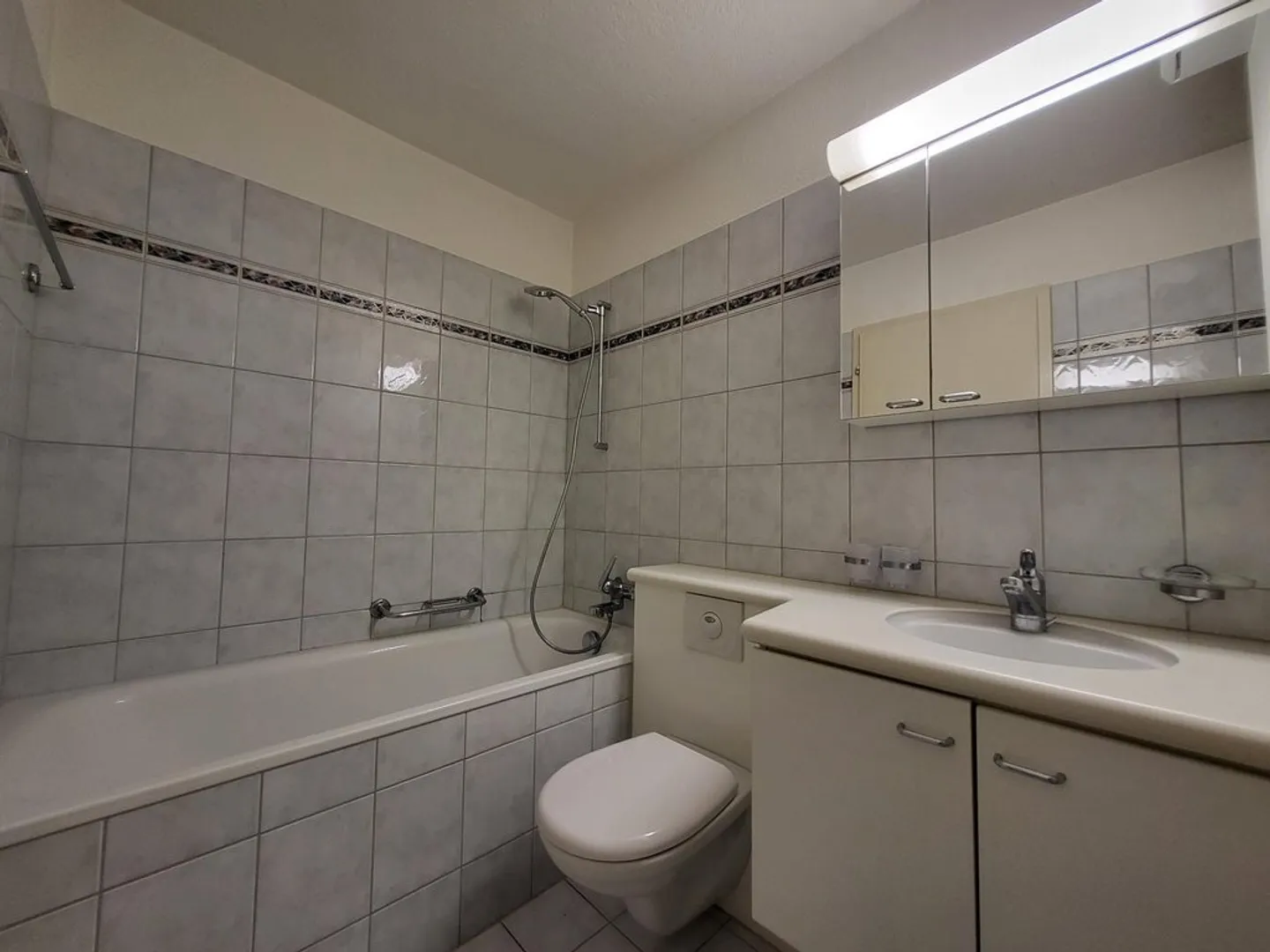Appartamento 3 locali - Foto 3 di 8