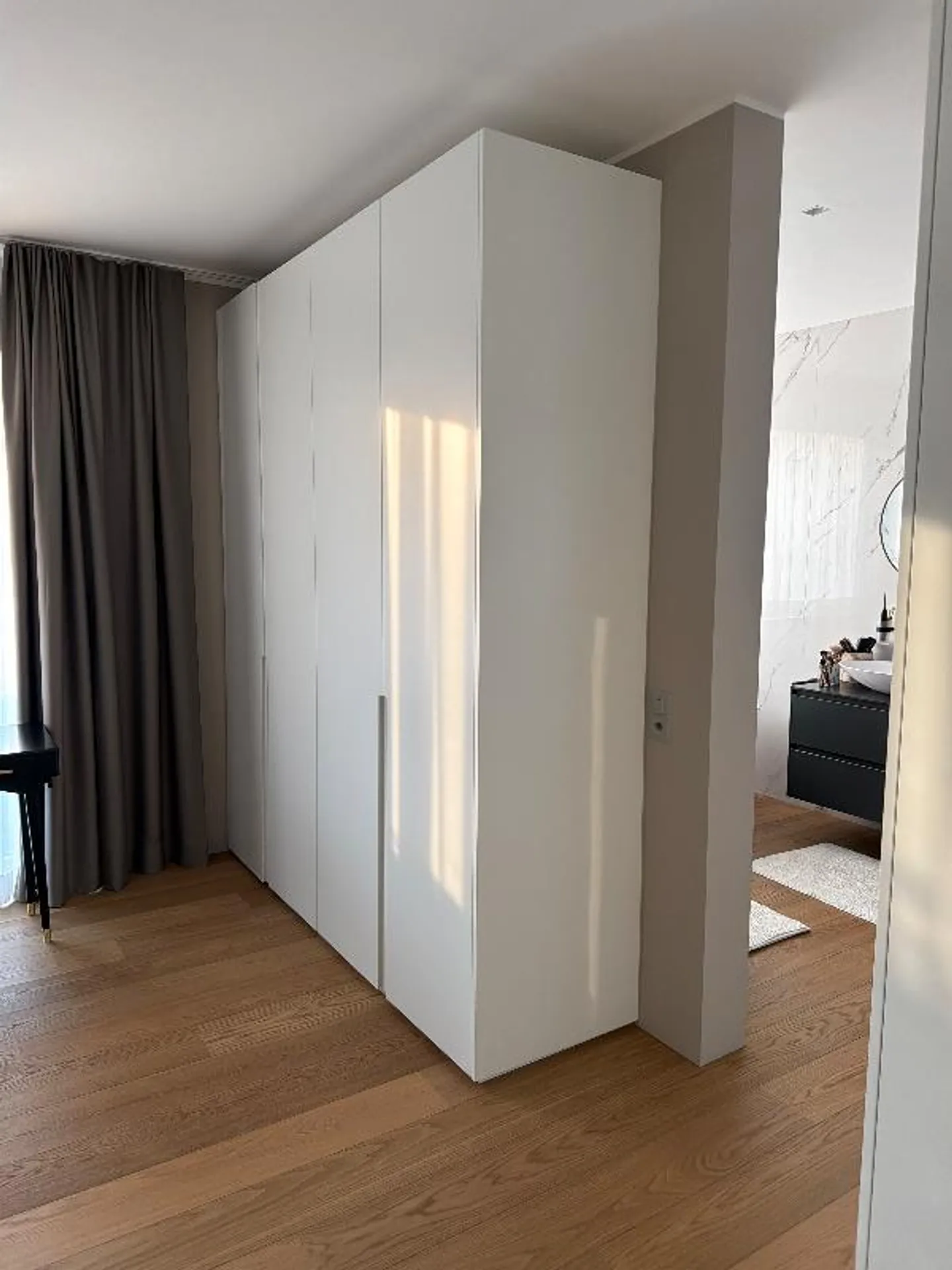 3.5 Room Apartment - Photo 4 of 5