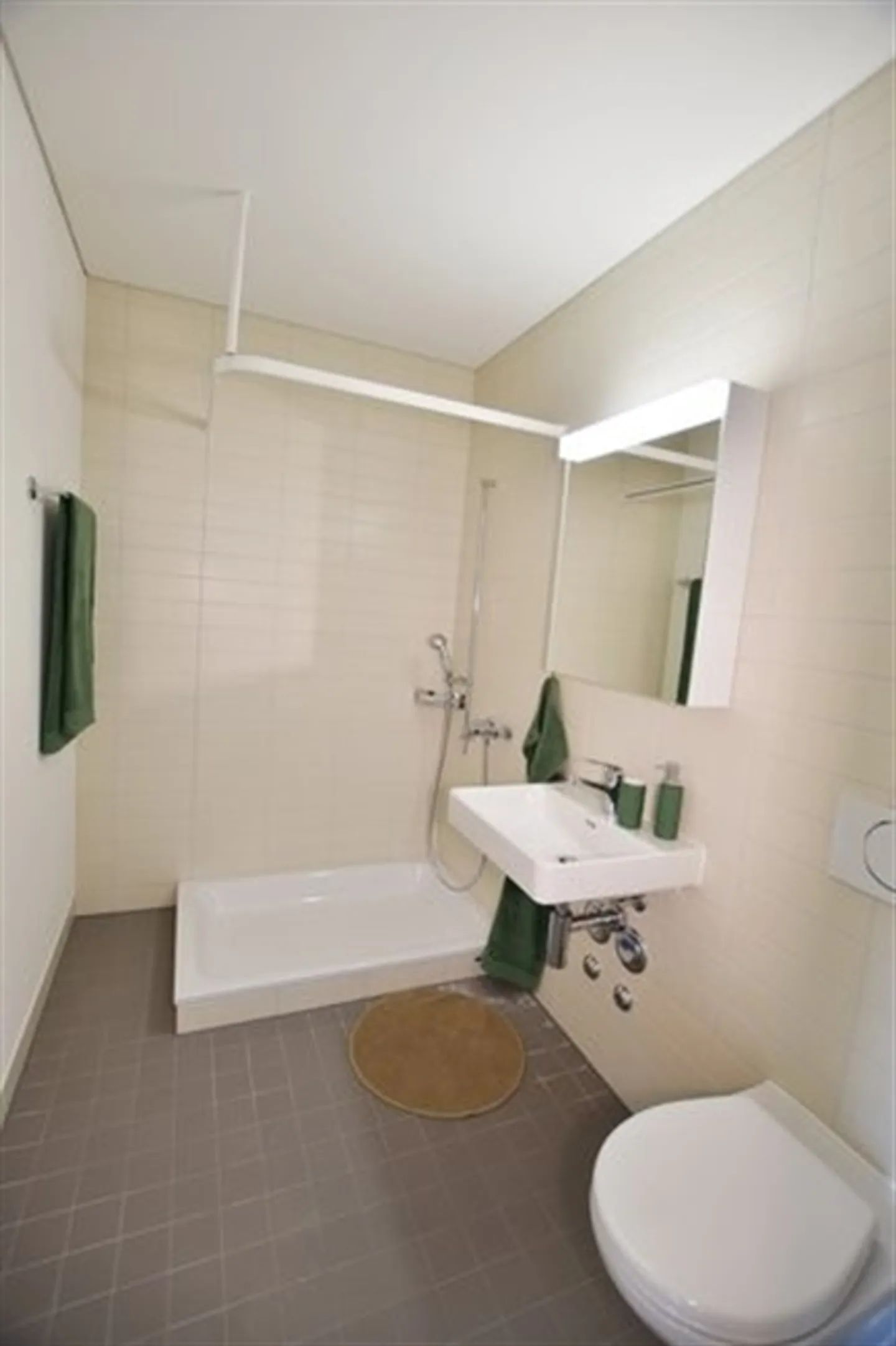 Appartamento in affitto - Foto 7 di 10