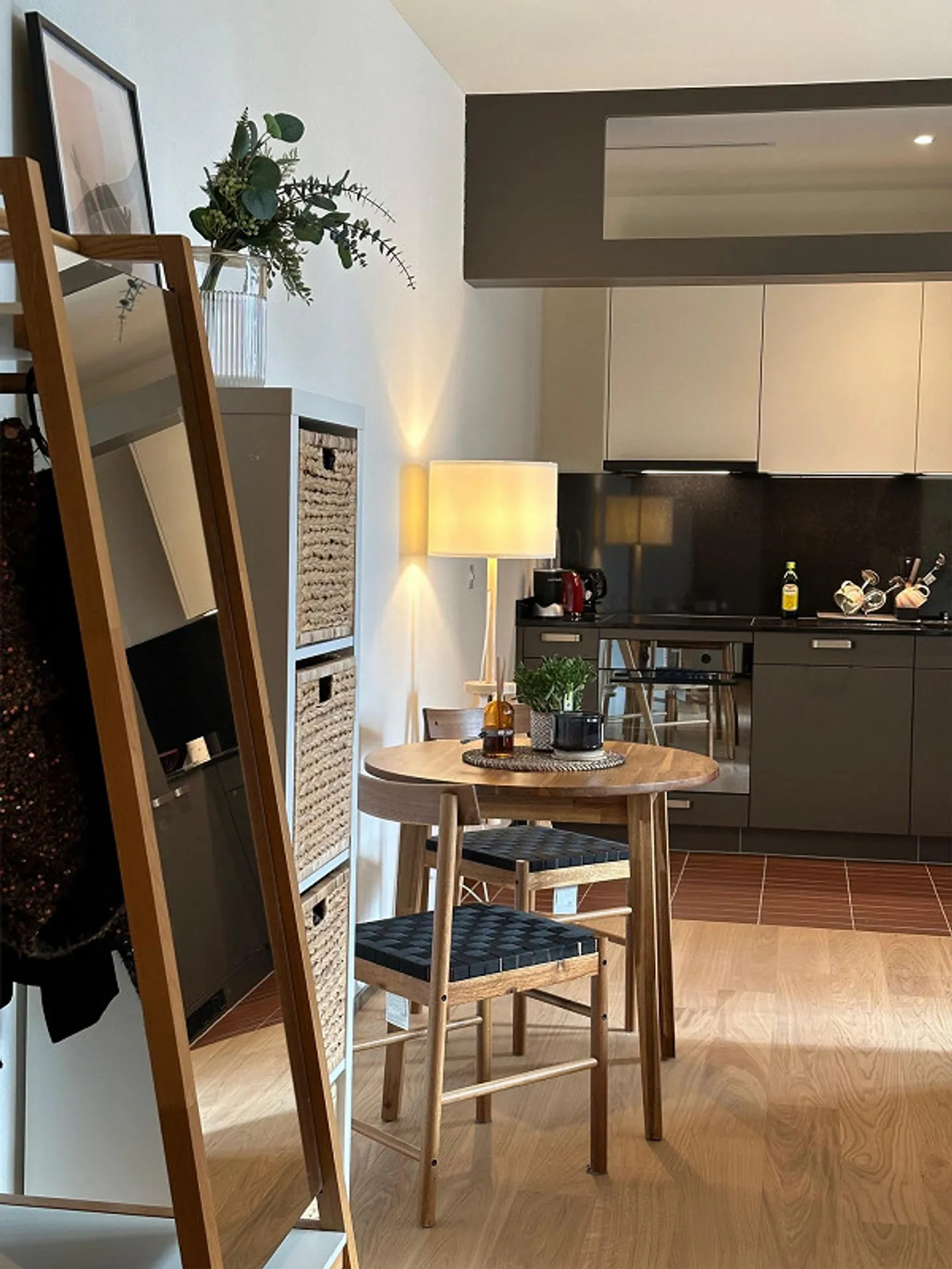 Appartement meublé de 2,5 pièces à Zurich Manegg - Photo 6 sur 9