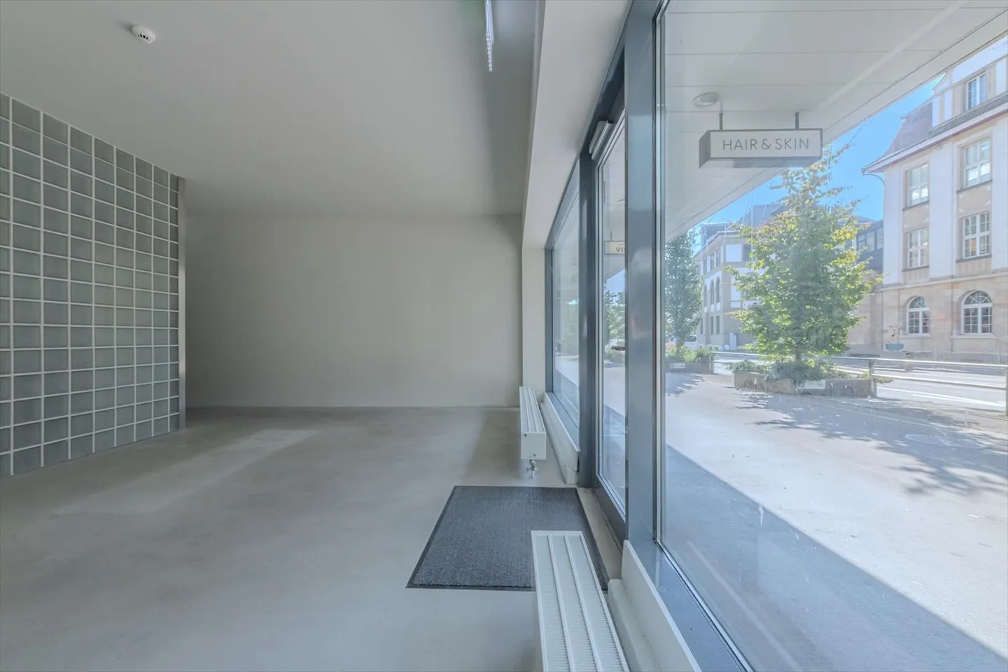 Commerce - Foto 3 von 10