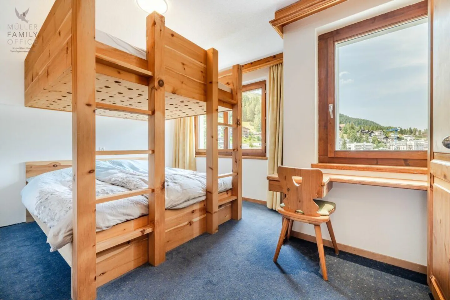 Charmante 2 1/2 Zimmer-Wohnung mit atemberaubendem Panoramablick in der "Residenz Meierhof" (mit Bewirtschaftungverpflichtung) - Foto 8 von 13