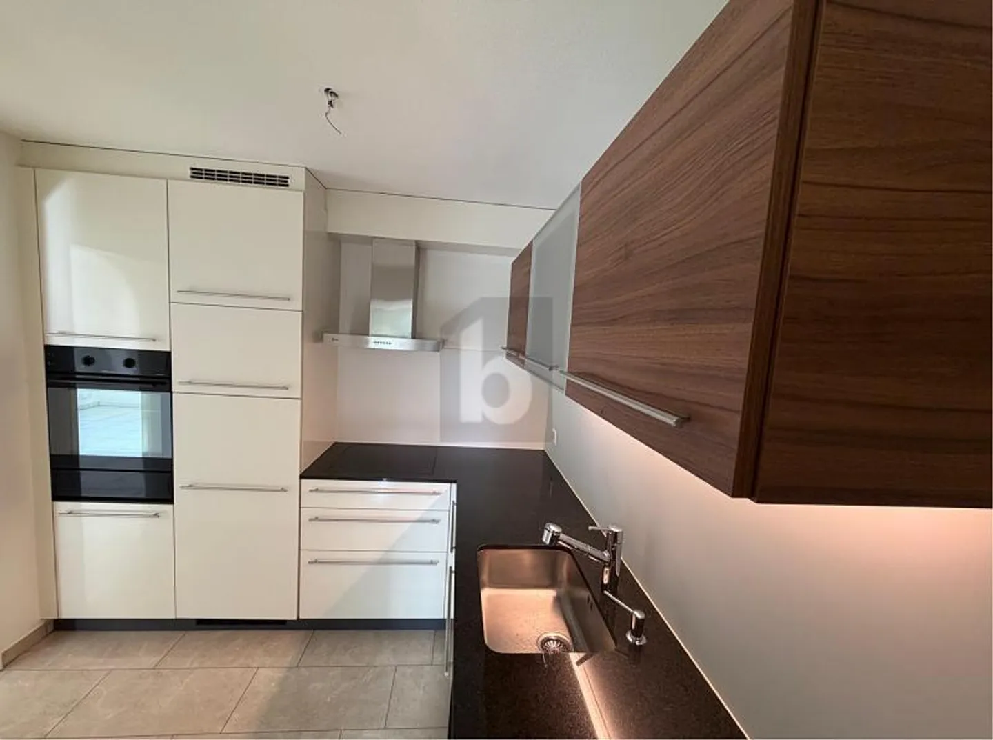 Apartment for sale - Photo 3 of 6