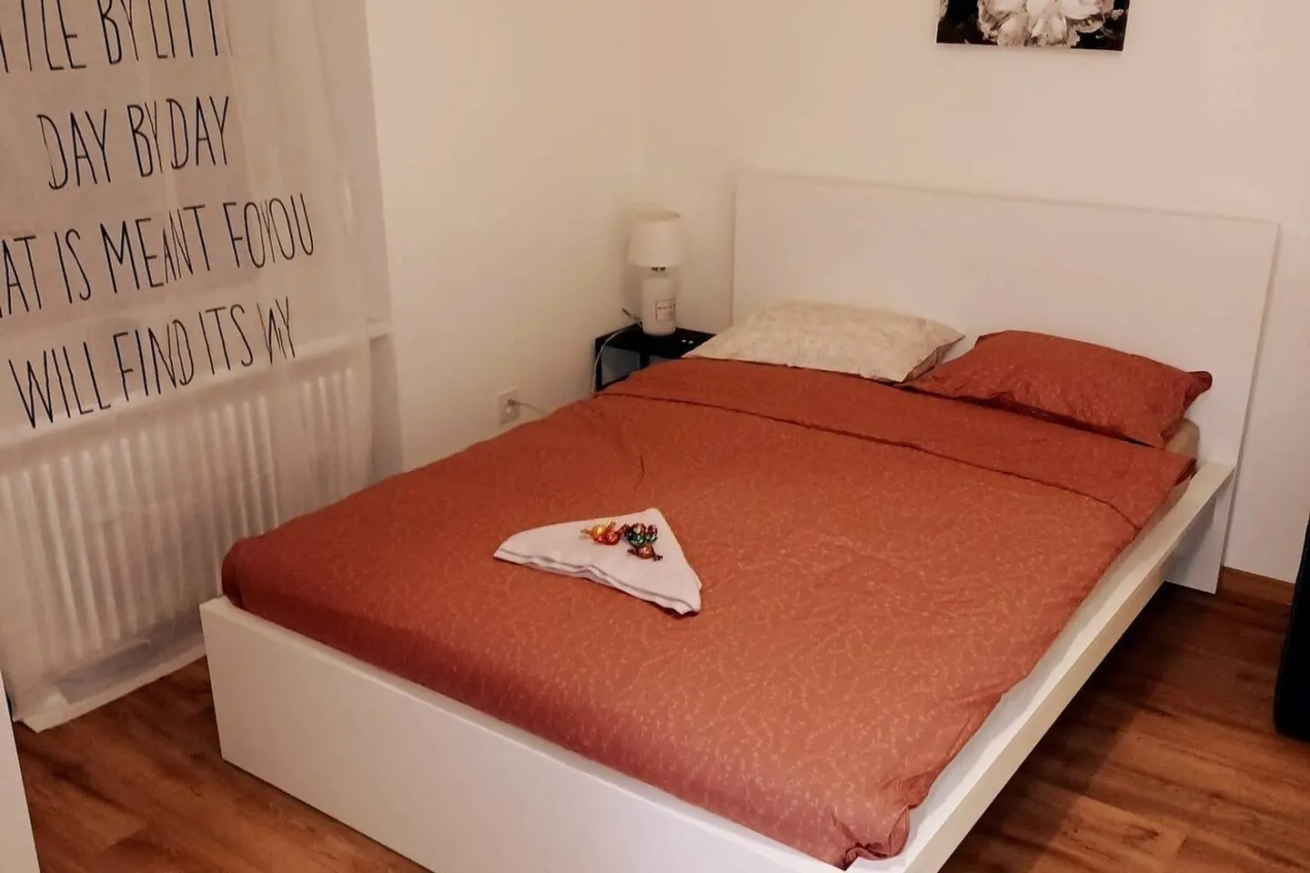 Cozy 1-Bedroom Apartment in Zürich - Photo 2 of 9