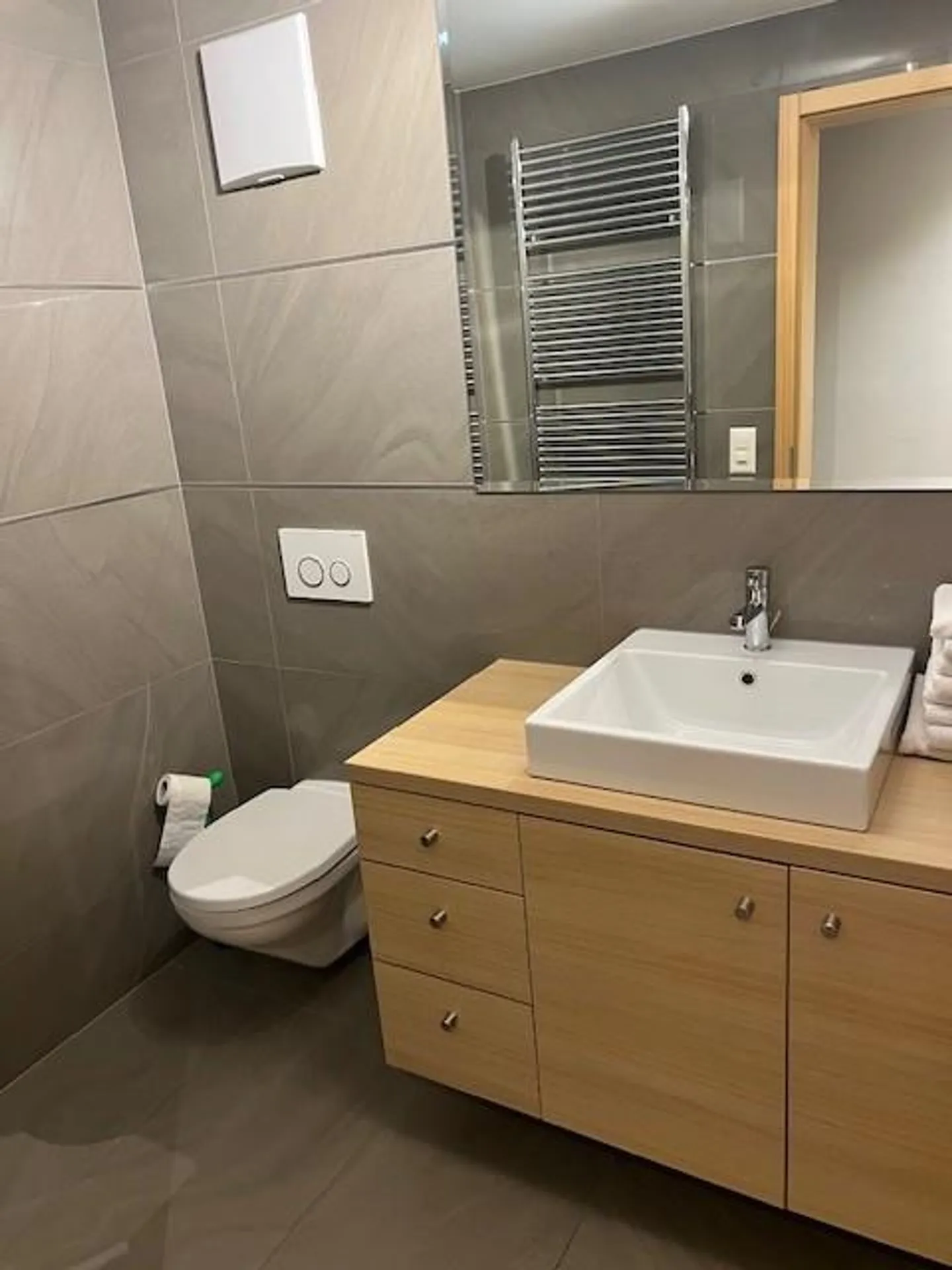 Moderne 4.5 Zimmer Penthouse - Foto 9 von 13