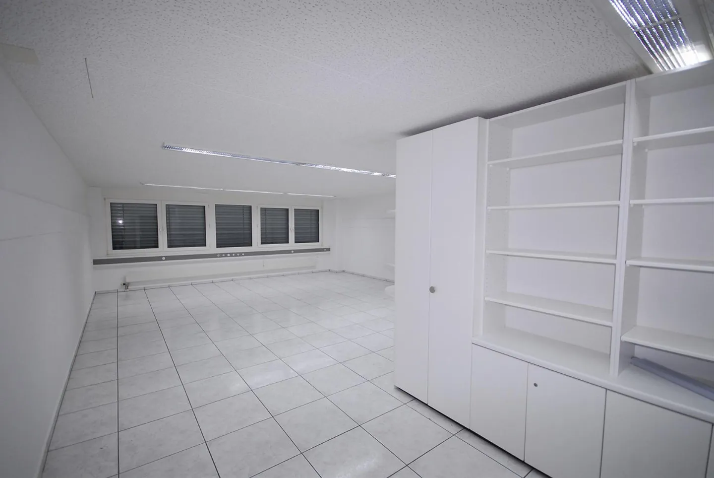 Grosse Bürofläche mit 135 m2 an der Grossmatte Ost 2, Luzern-Littau - Foto 4 von 6