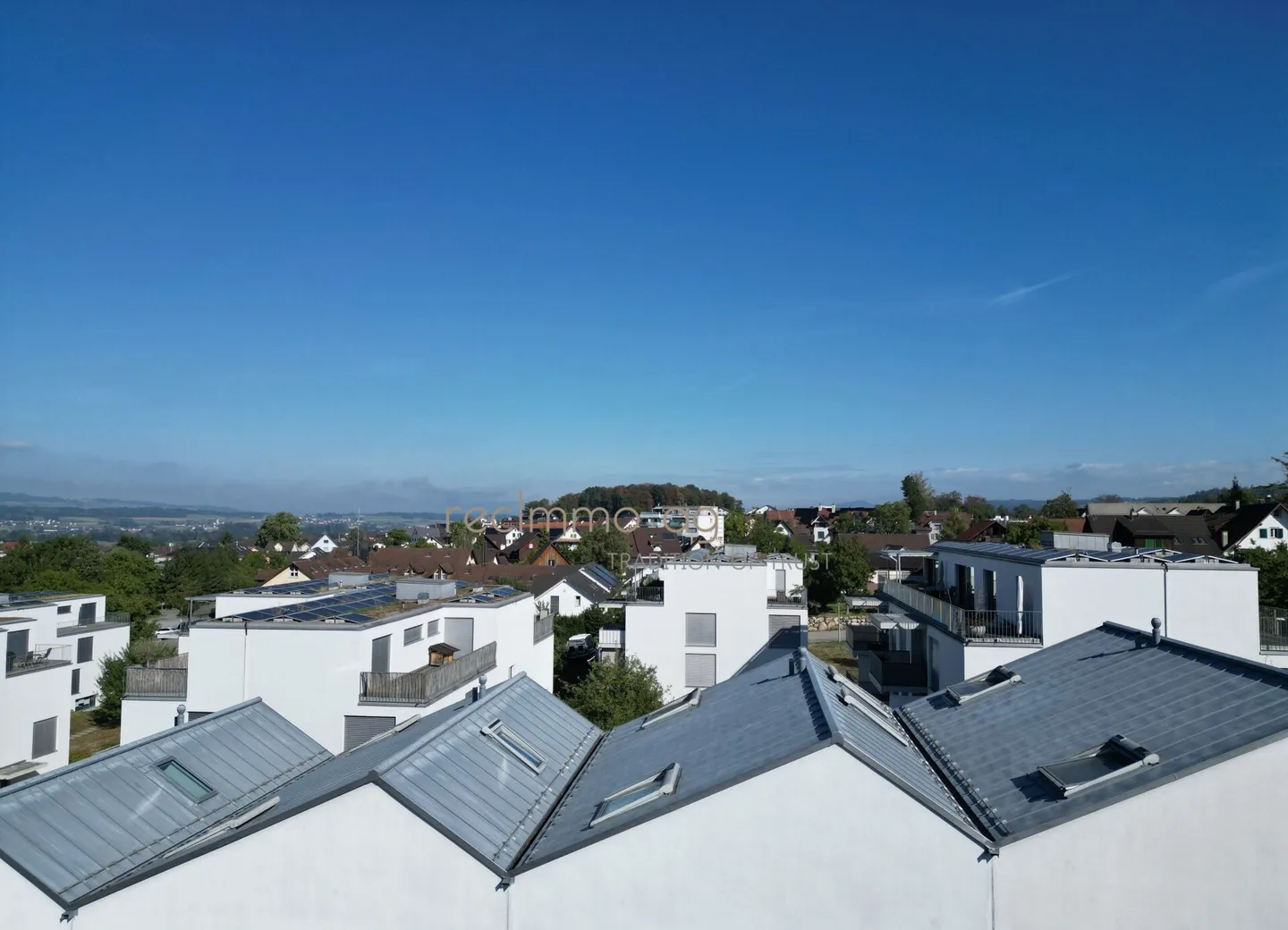 Ampia casa familiare di 6,5 stanze con giardino a Obfelden - Foto 8 di 8