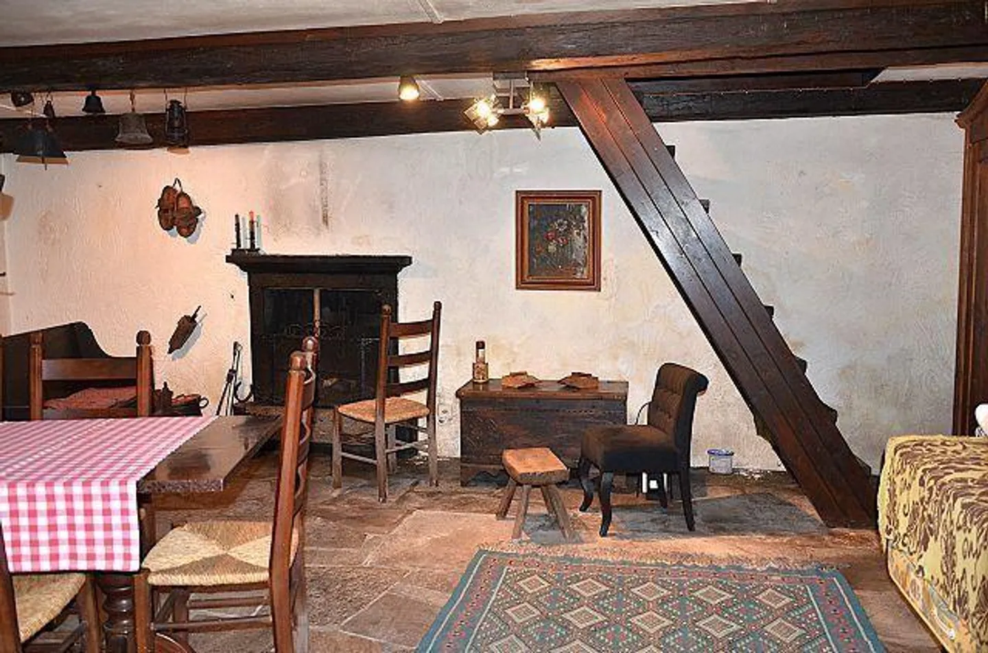 Rustico di 2,5 loc. in mezzo al verde, molto tranquilla e soleggiata, con bella vista - Foto 4 di 26